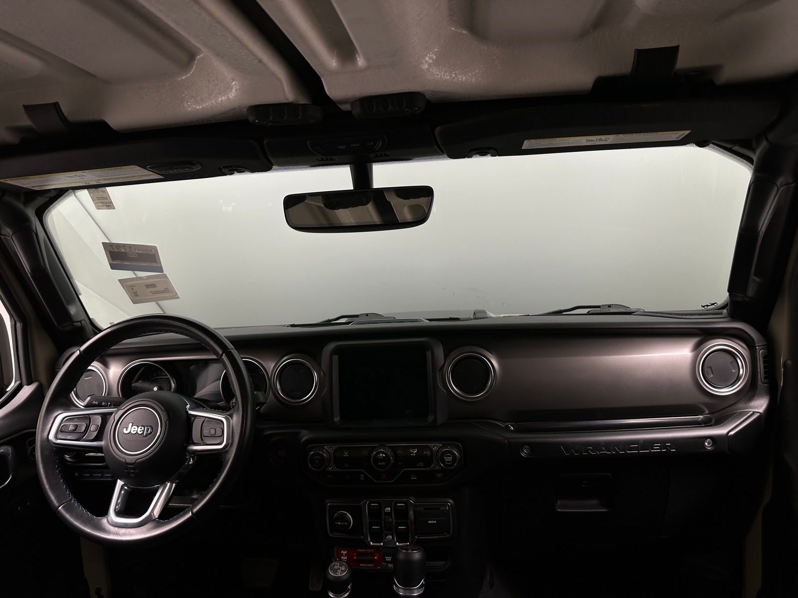 Thumbnail: 2022 Jeep Wrangler - 3