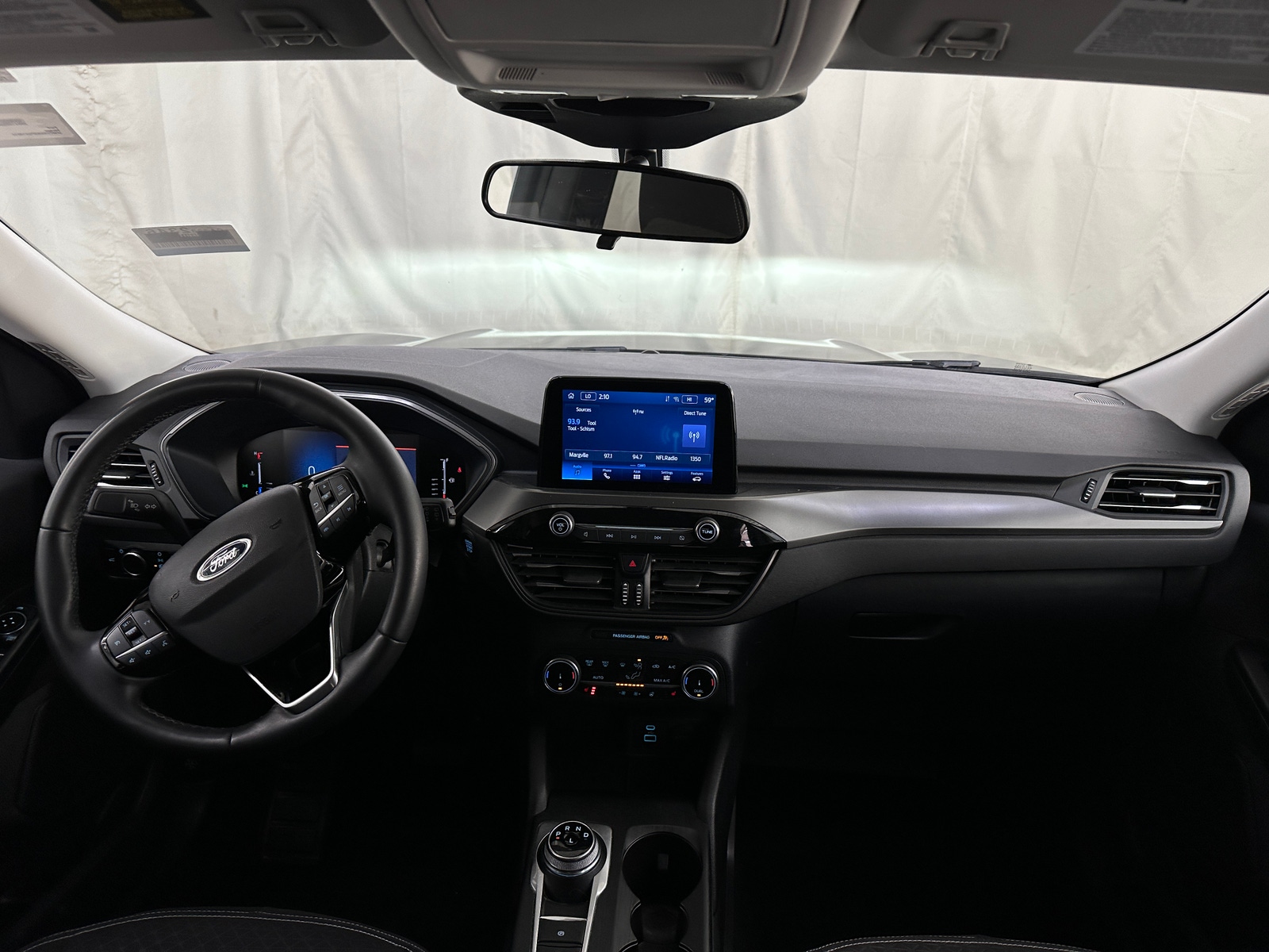 Thumbnail: 2023 Ford Escape - 3