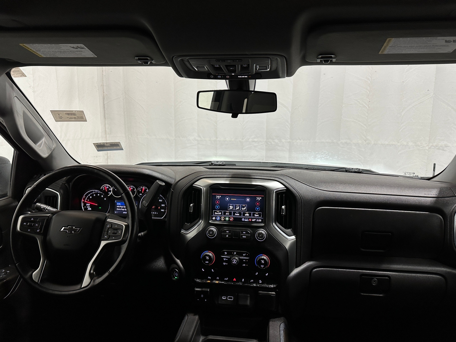 Thumbnail: 2021 Chevrolet Silverado 1500 - 3