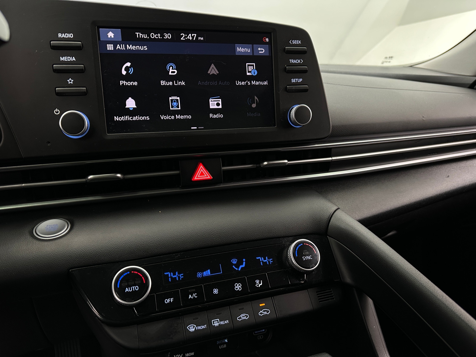 Thumbnail: 2022 Hyundai Elantra - 4