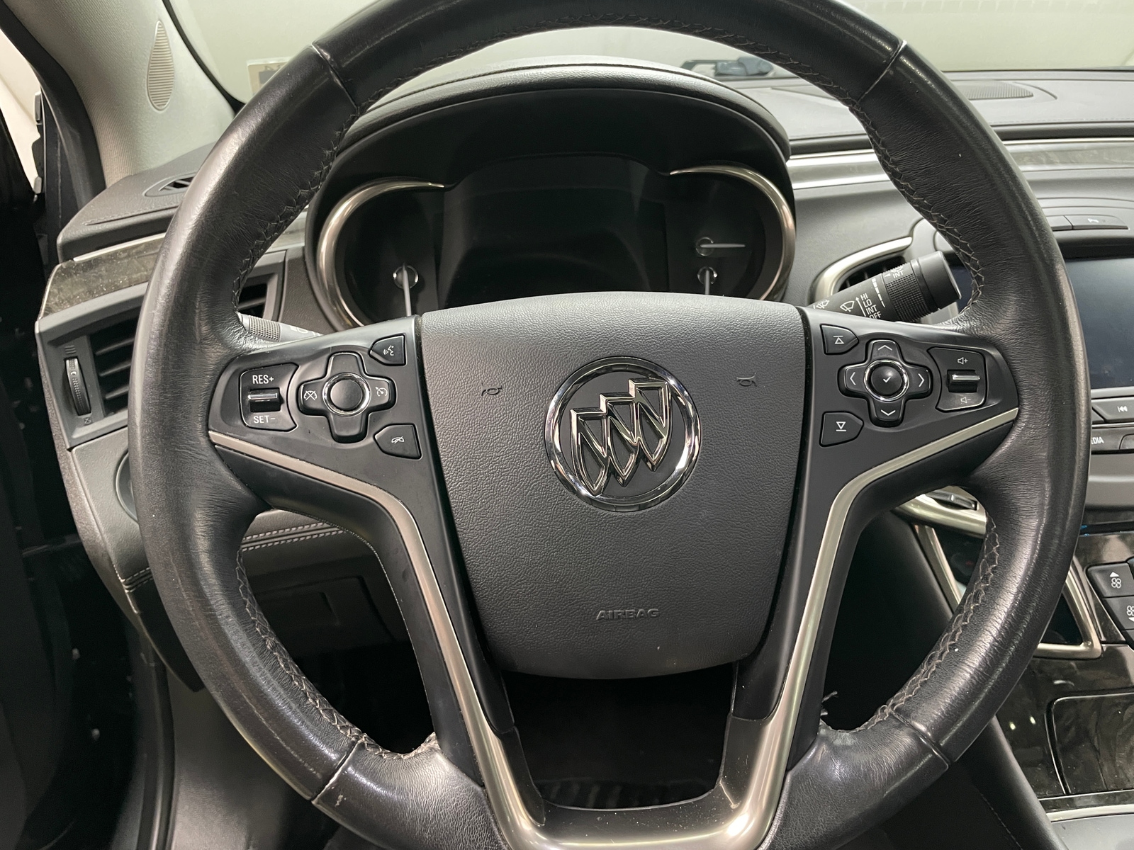 Thumbnail: 2016 Buick LaCrosse - 4