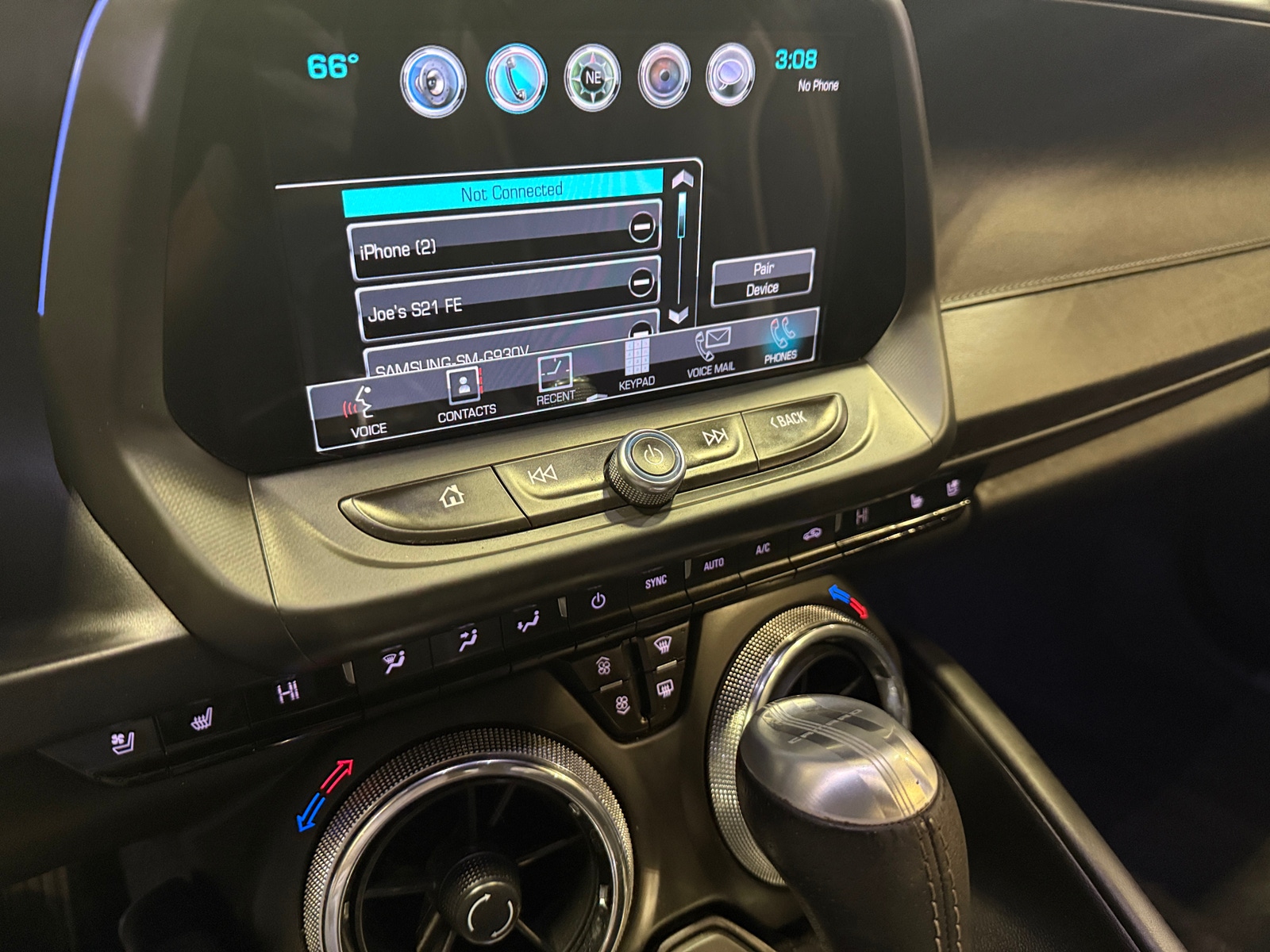 Thumbnail: 2018 Chevrolet Camaro - 4