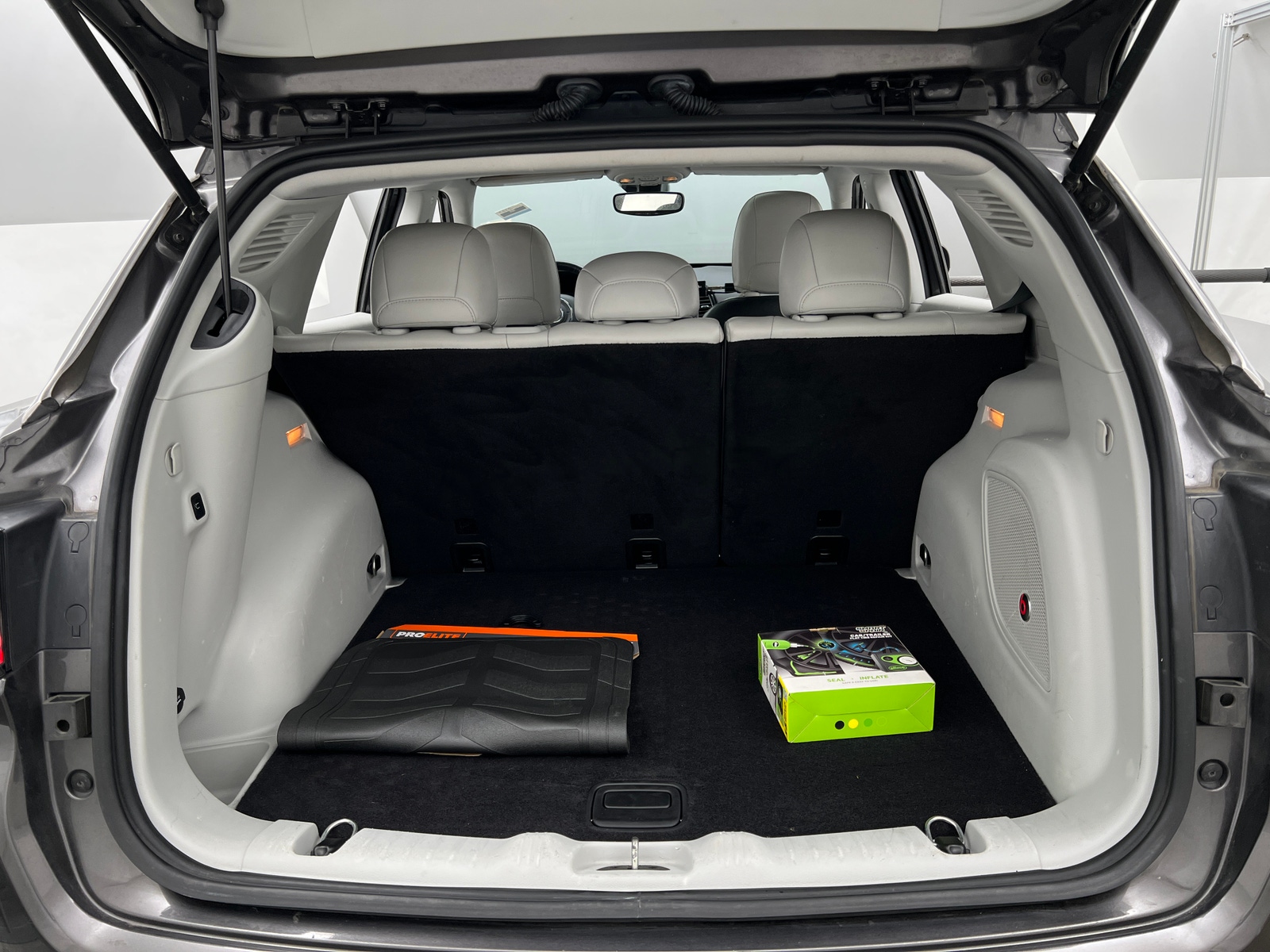 Thumbnail: 2018 Jeep Compass - 6