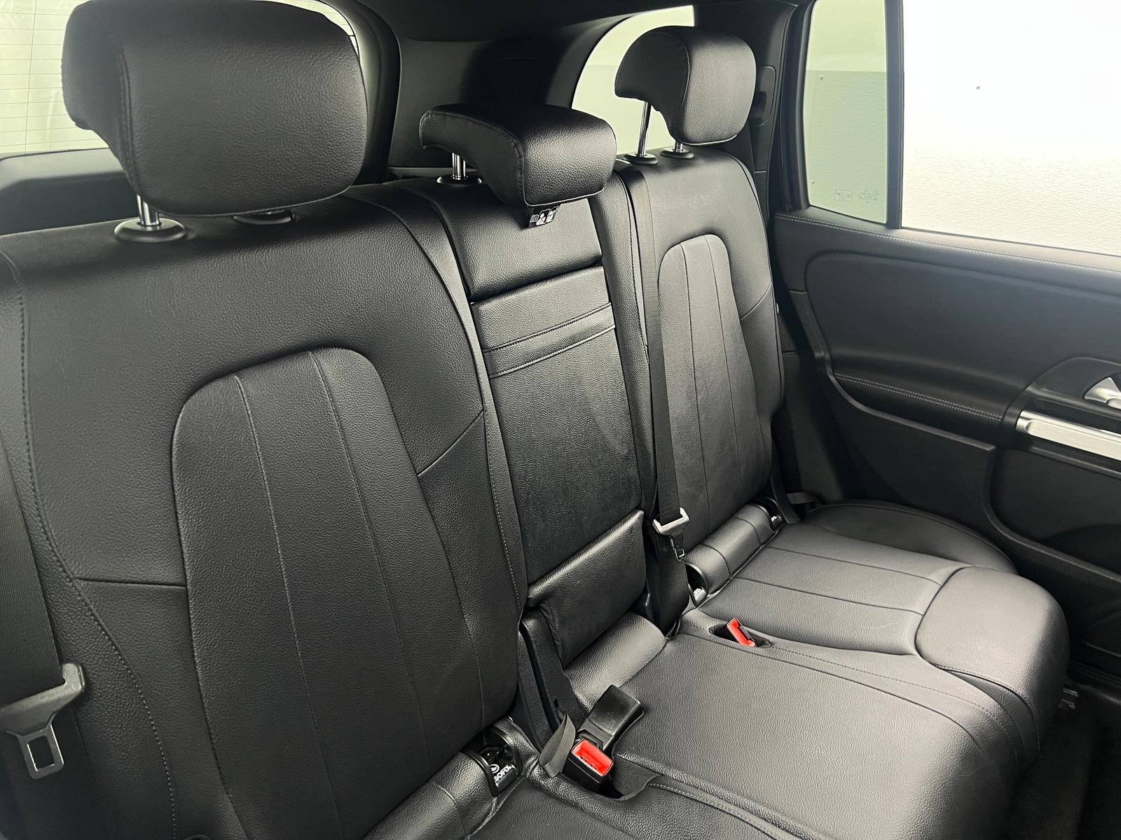 Thumbnail: 2025 Mercedes-Benz GLB - 5