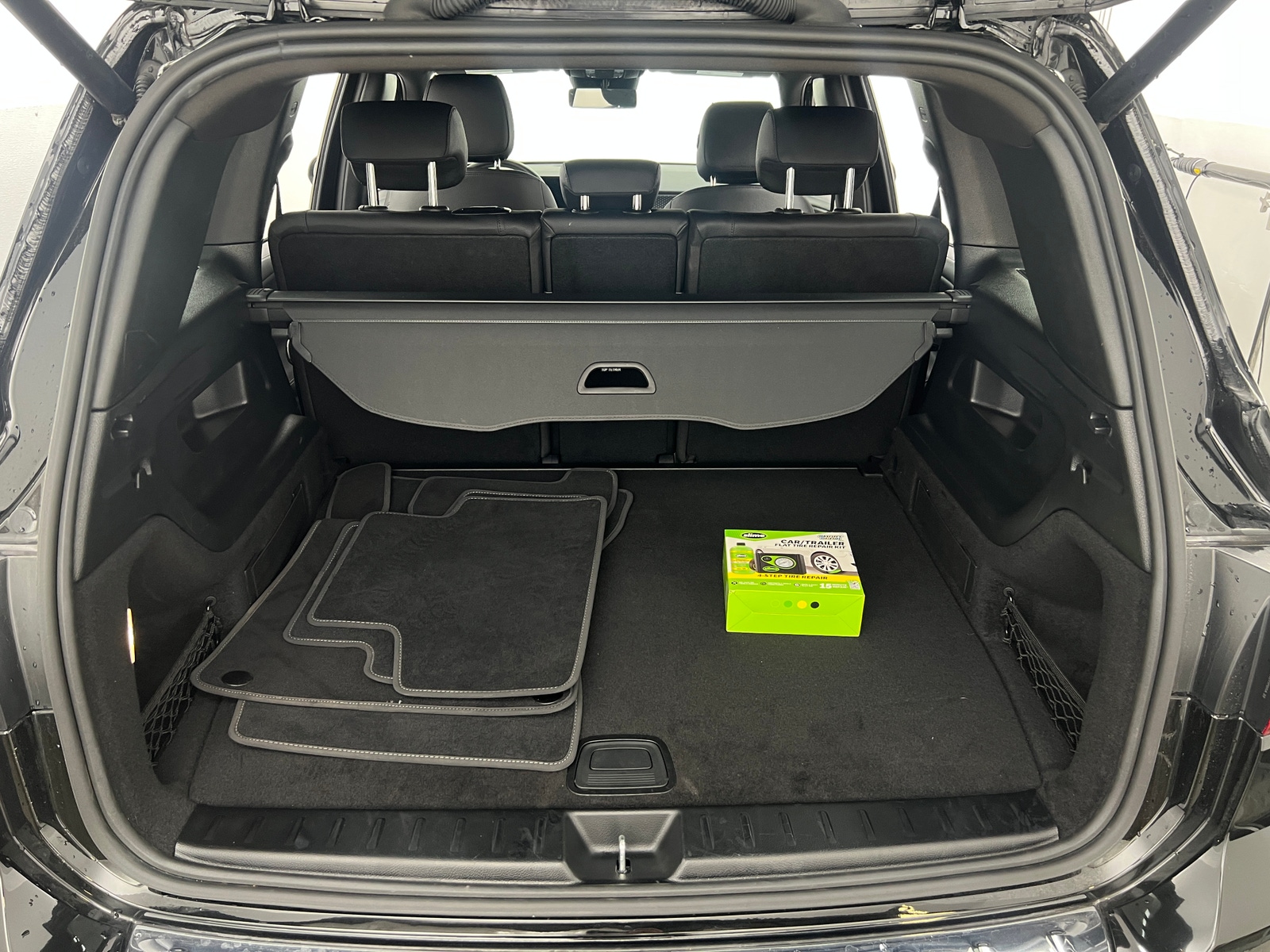 Thumbnail: 2025 Mercedes-Benz GLB - 6