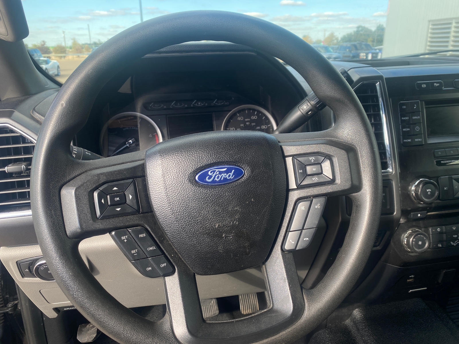 Thumbnail: 2018 Ford Econoline - 5