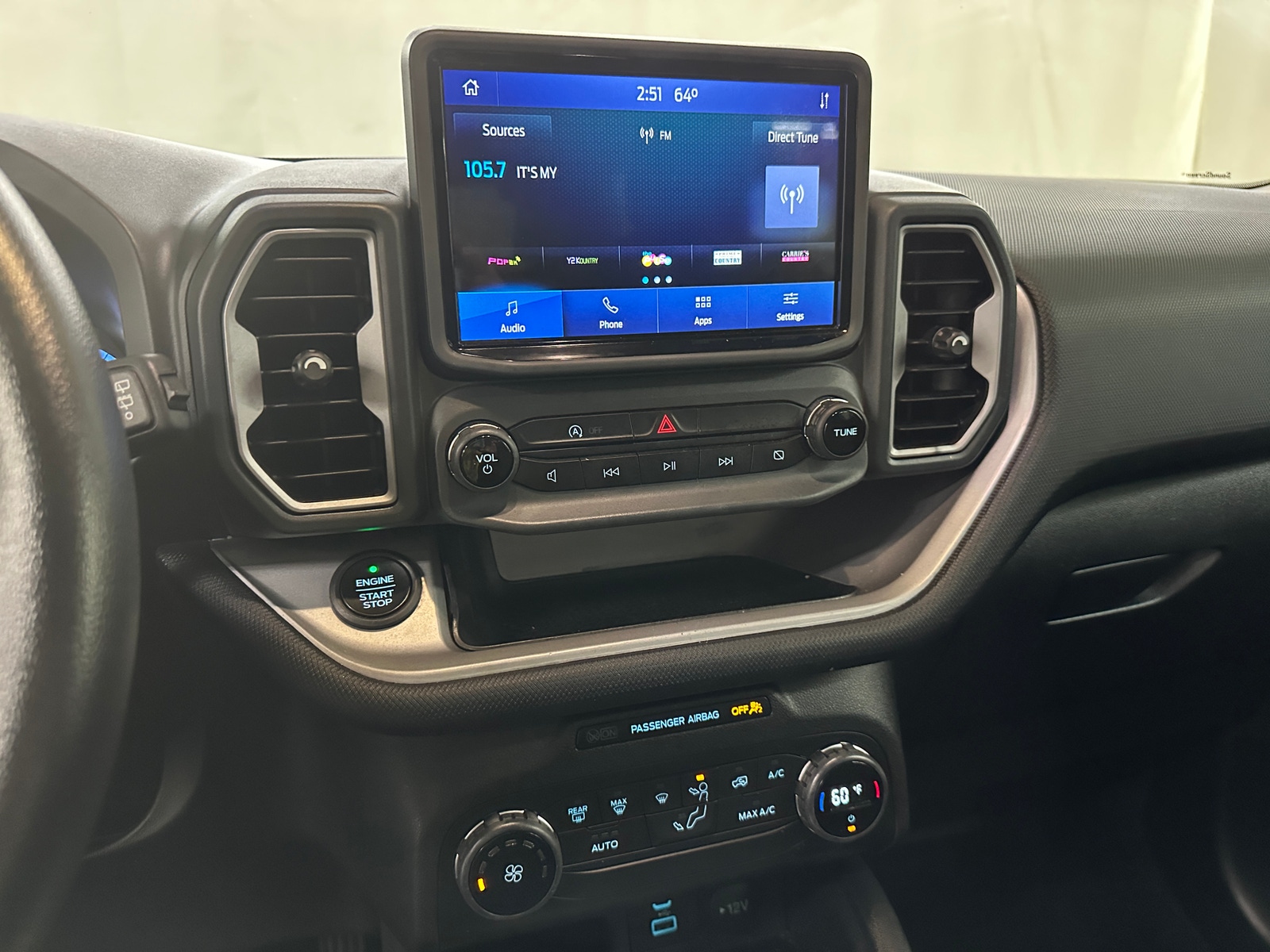 Thumbnail: 2021 Ford Bronco Sport - 4