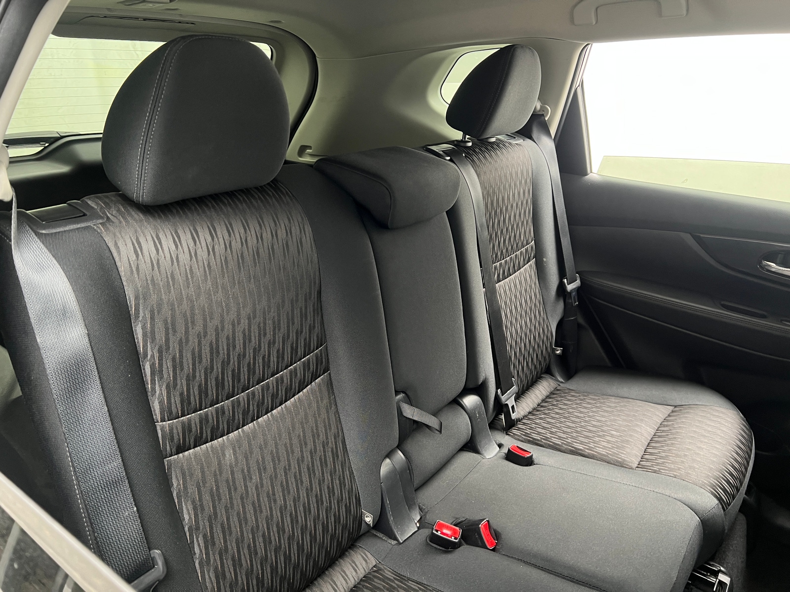 Thumbnail: 2017 Nissan Rogue - 6