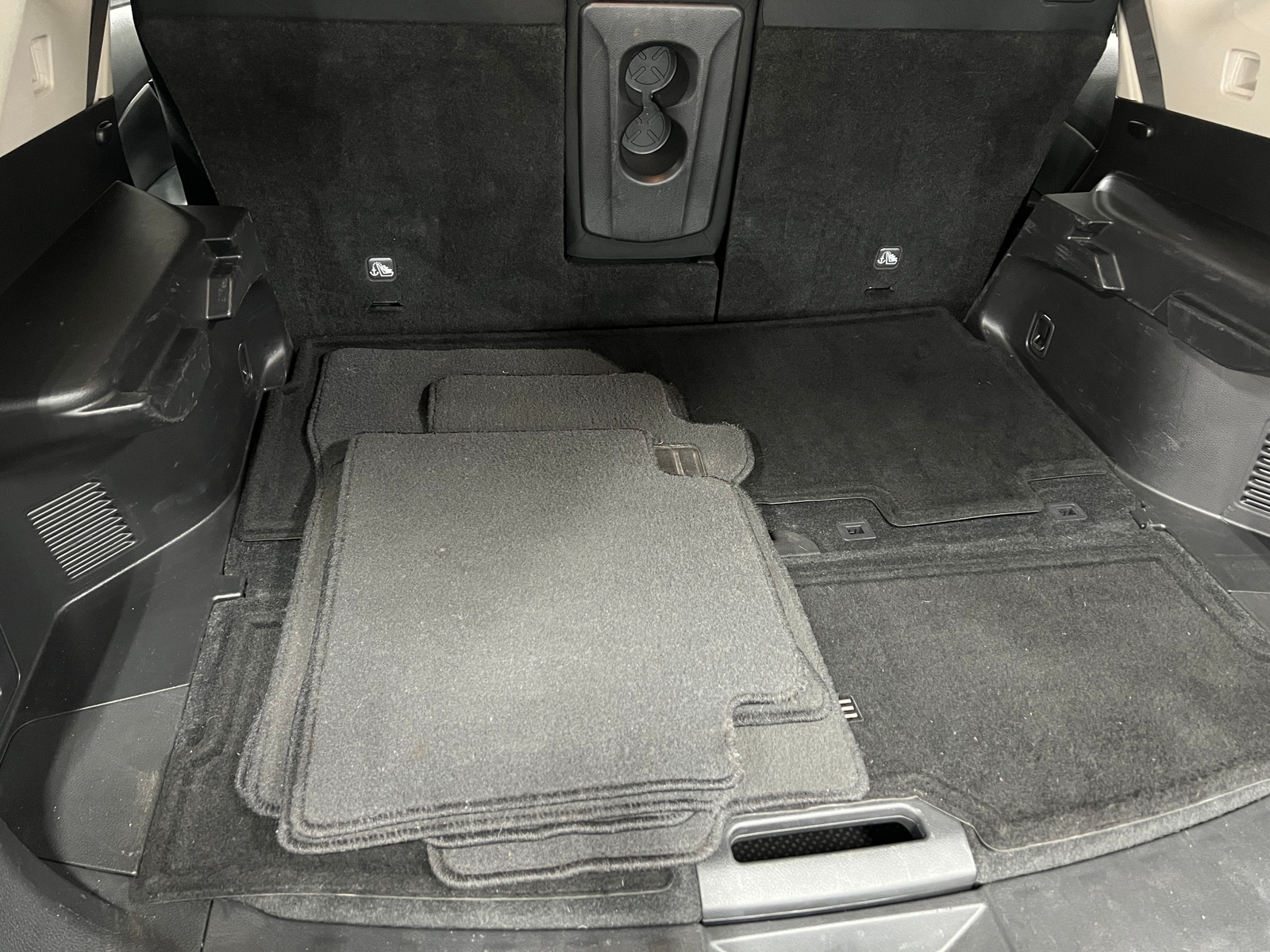 Thumbnail: 2017 Nissan Rogue - 7