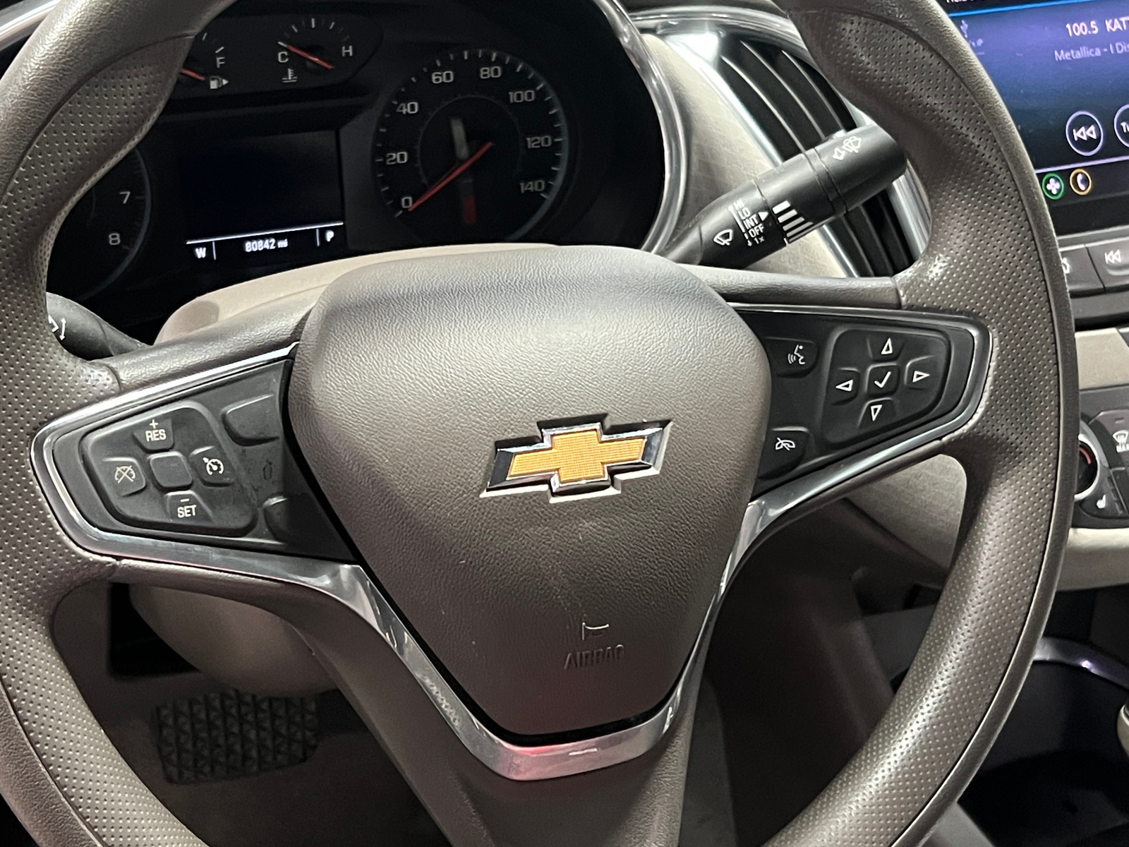 Thumbnail: 2020 Chevrolet Malibu - 5