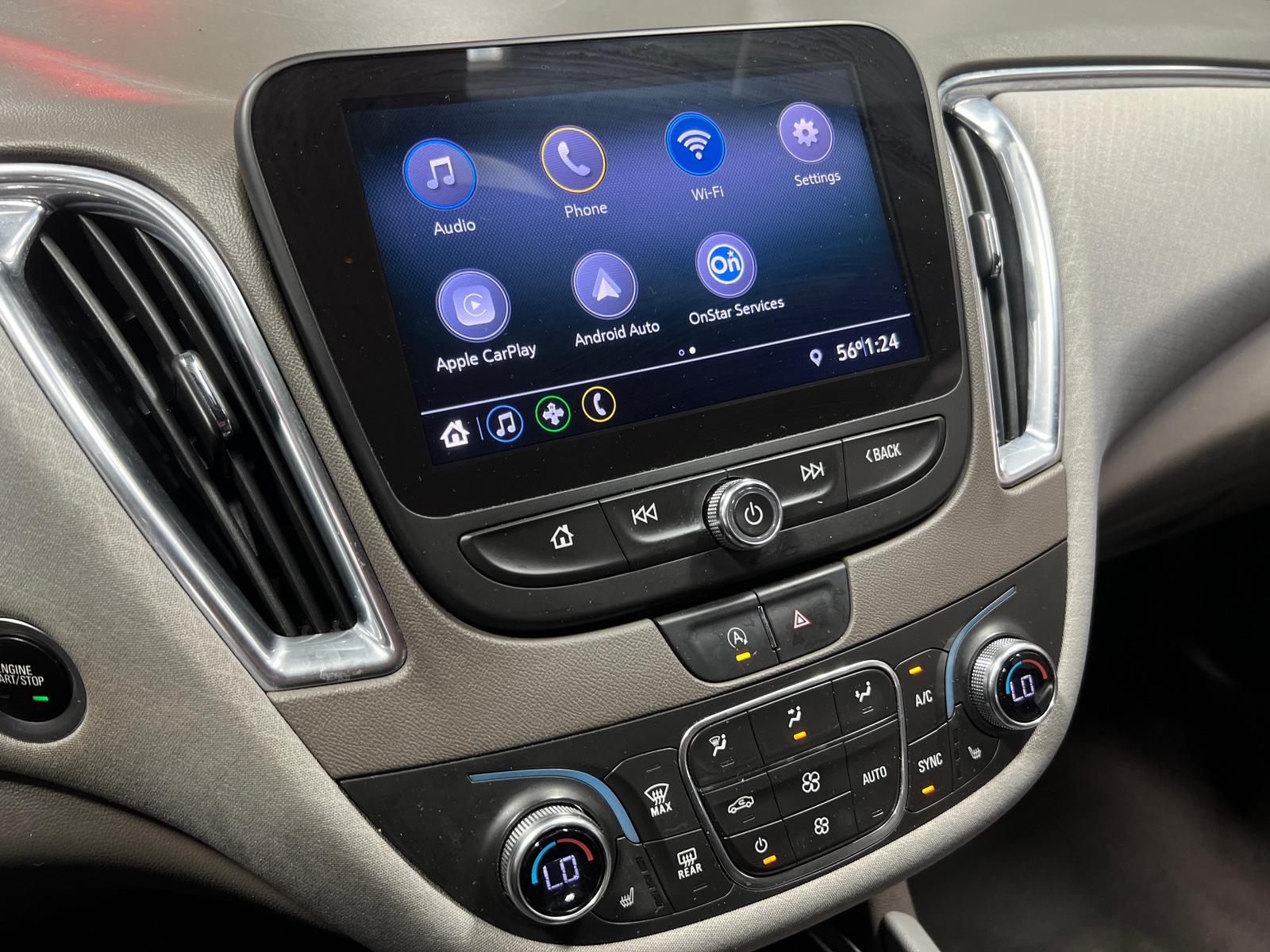 Thumbnail: 2020 Chevrolet Malibu - 4