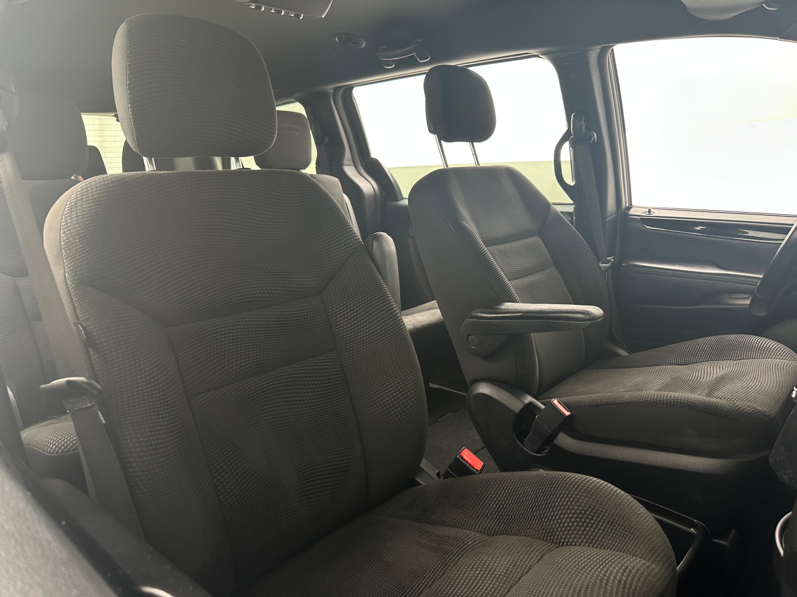 Thumbnail: 2020 Dodge Grand Caravan - 2