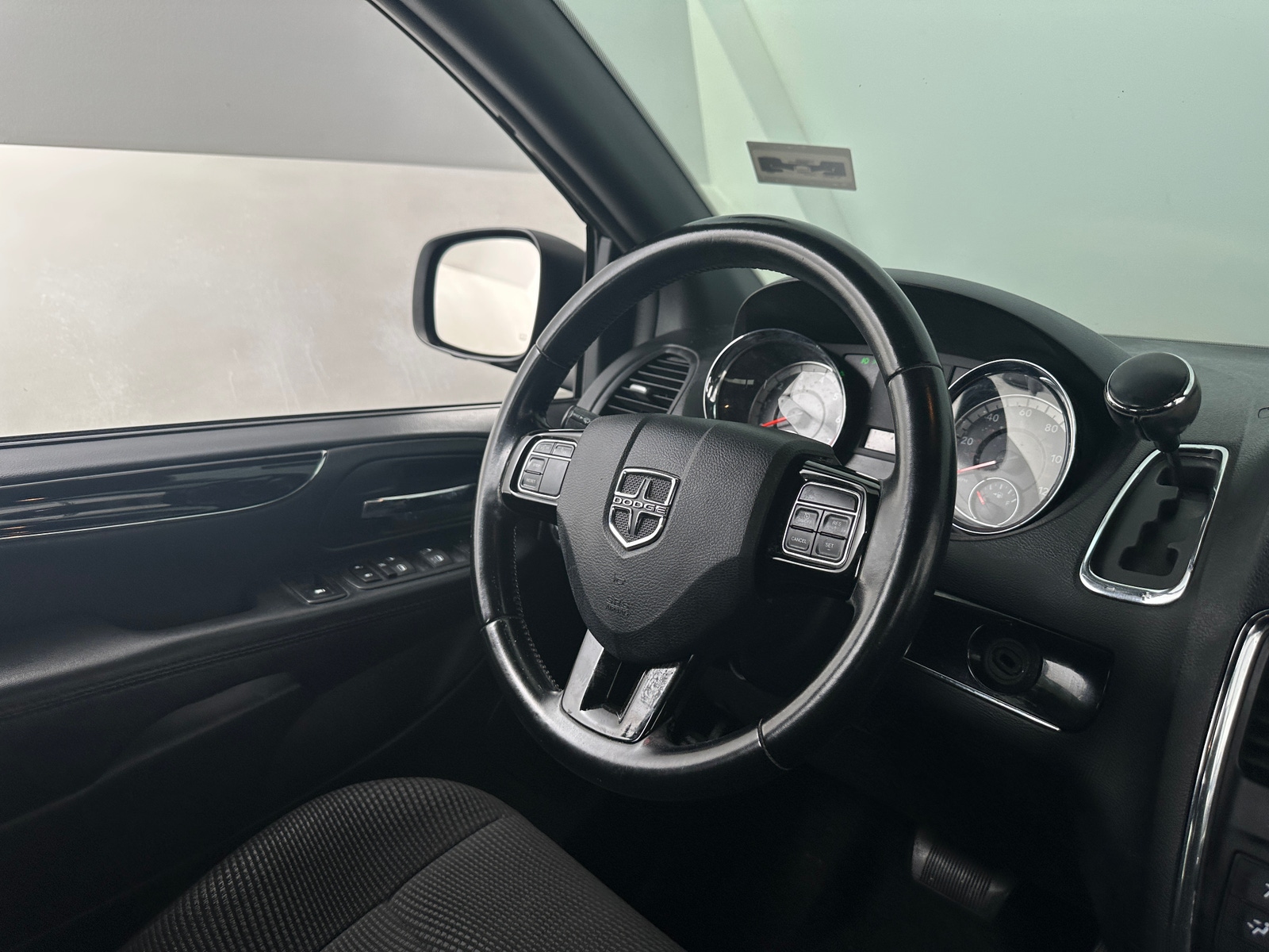 Thumbnail: 2020 Dodge Grand Caravan - 5