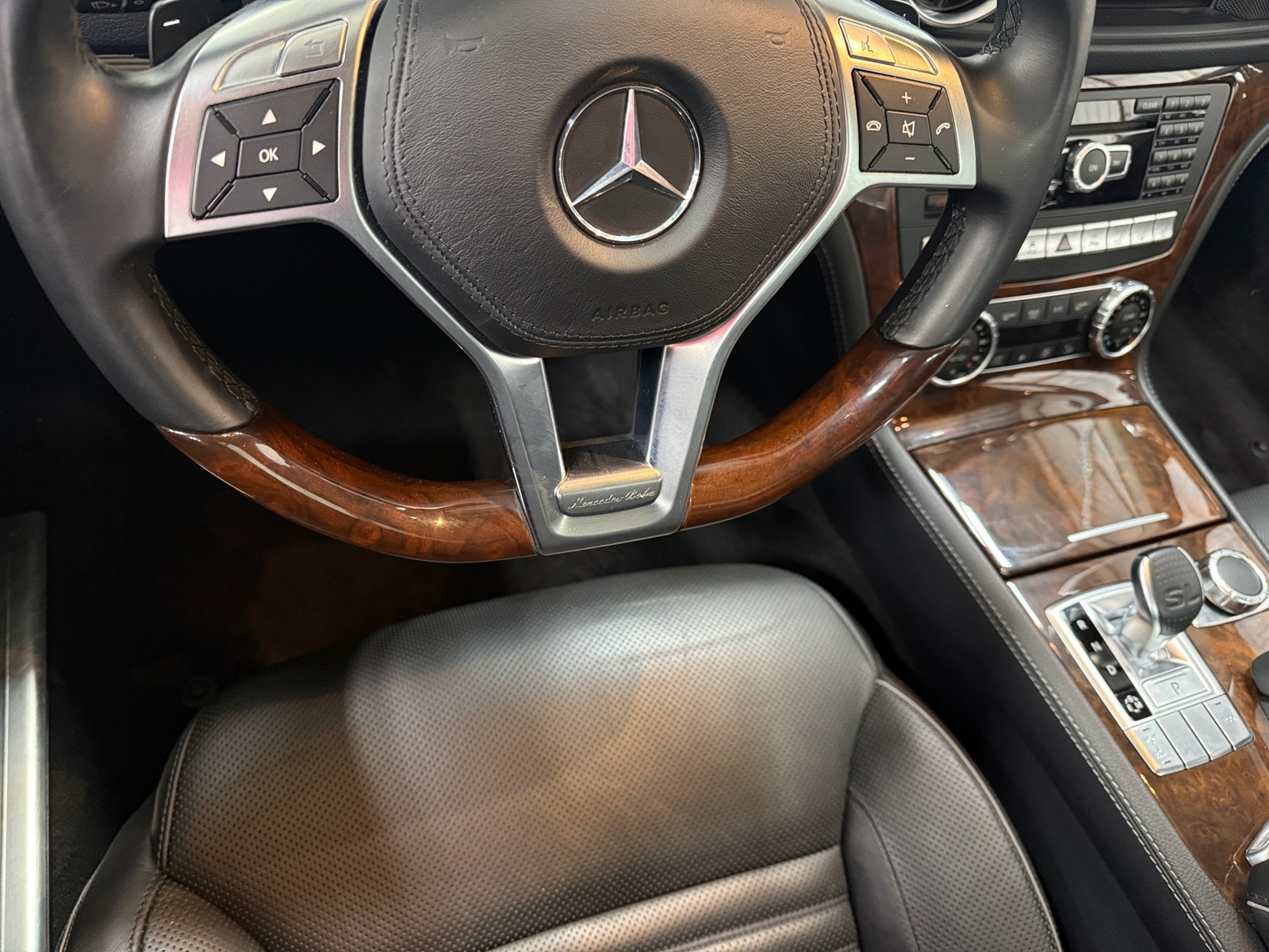 Thumbnail: 2013 Mercedes-Benz SL-Class - 4