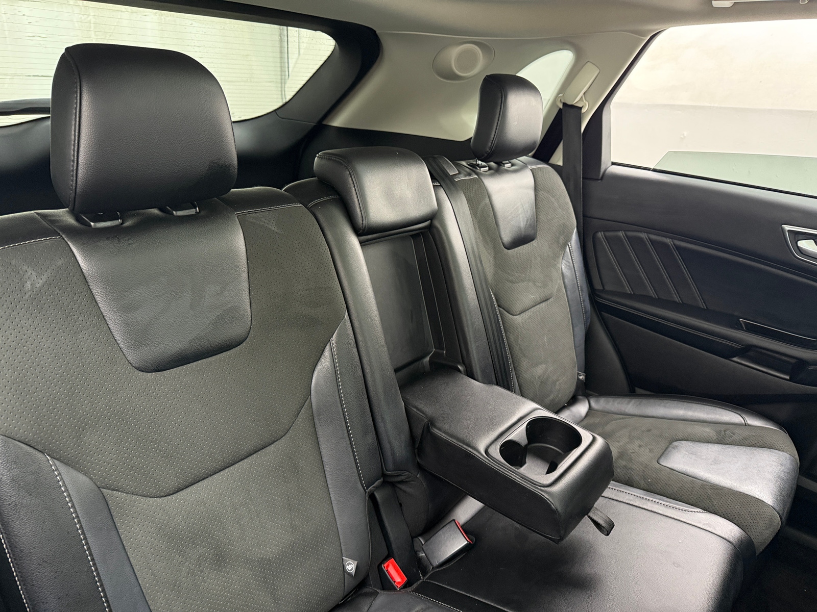 Thumbnail: 2017 Ford Edge - 6