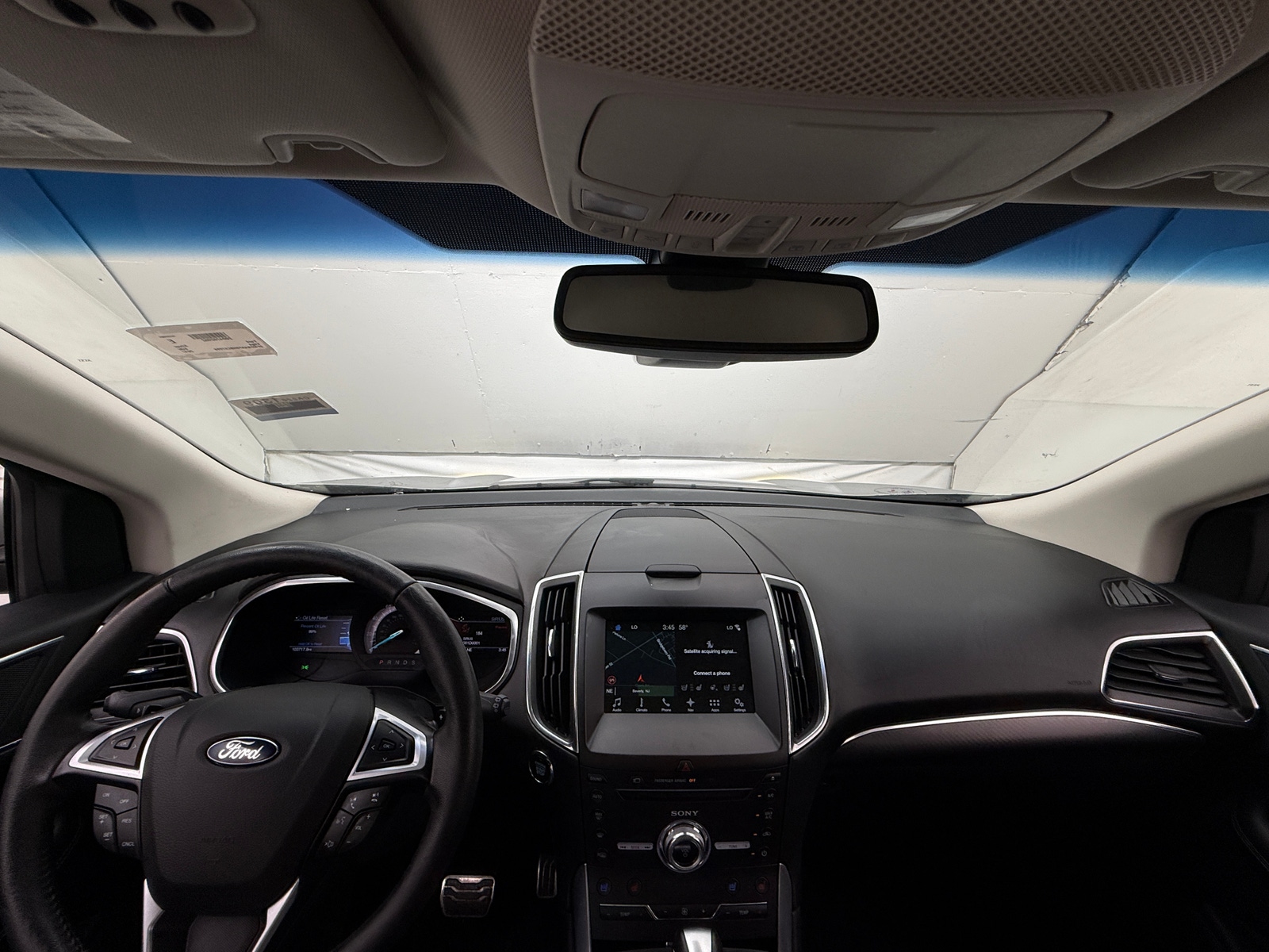 Thumbnail: 2017 Ford Edge - 3