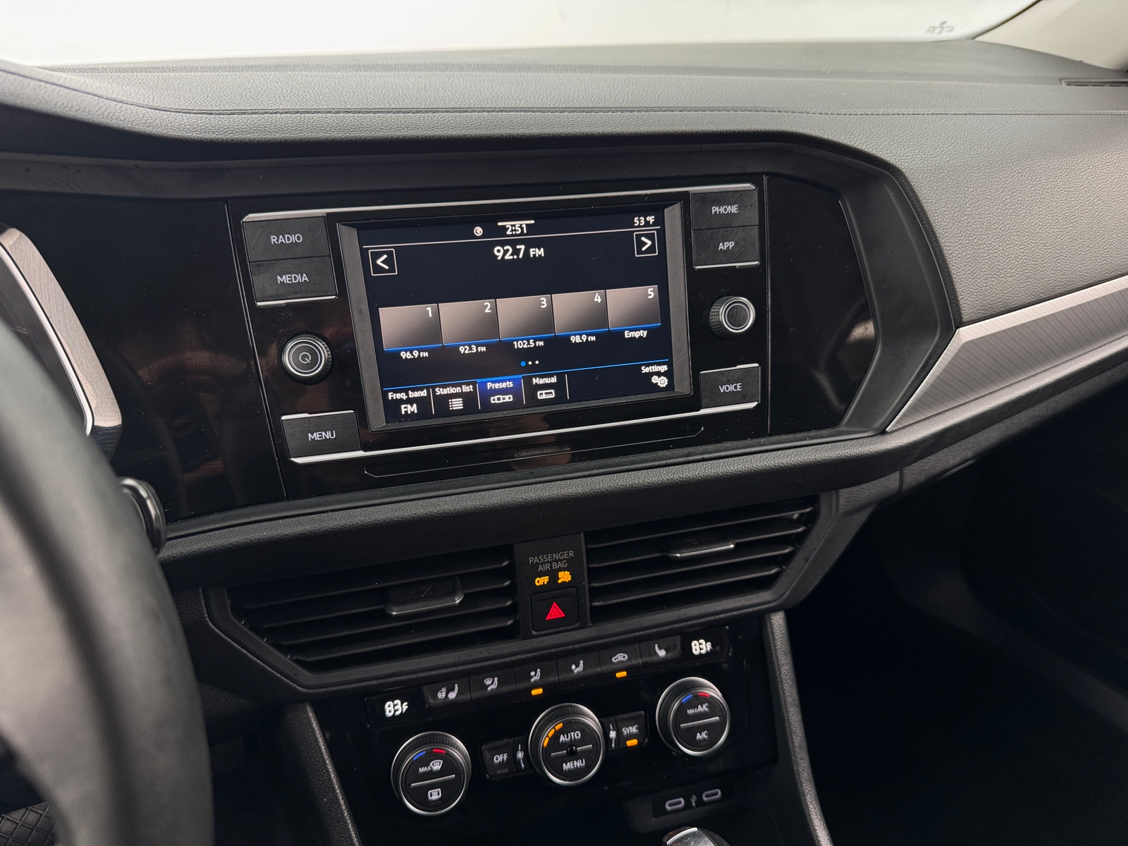 Thumbnail: 2021 Volkswagen Jetta - 3