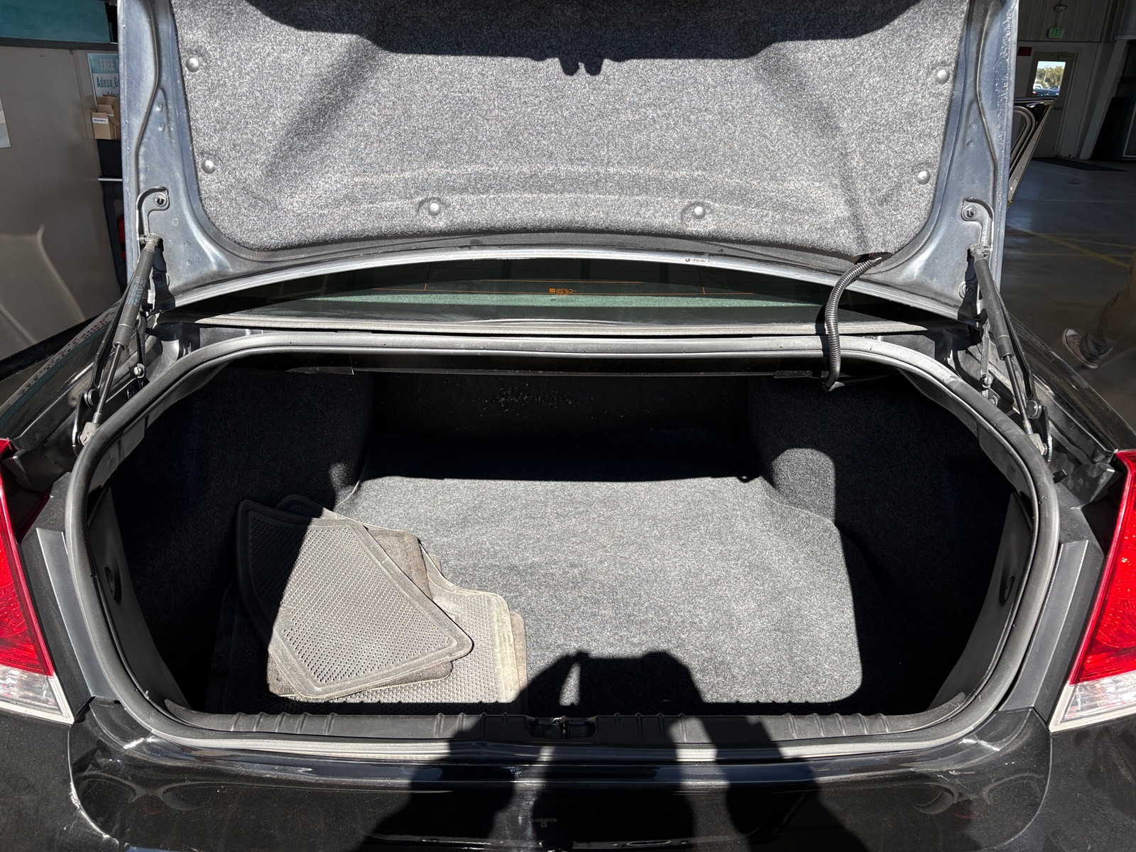 Thumbnail: 2014 Chevrolet Impala - 7