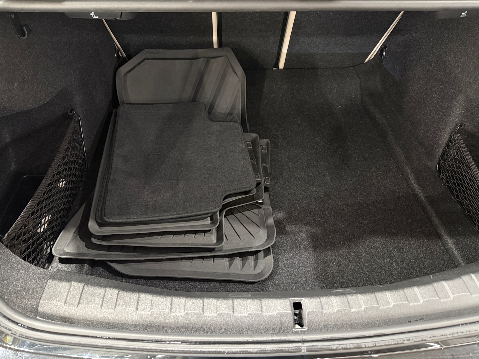 Thumbnail: 2021 BMW 3 Series - 6