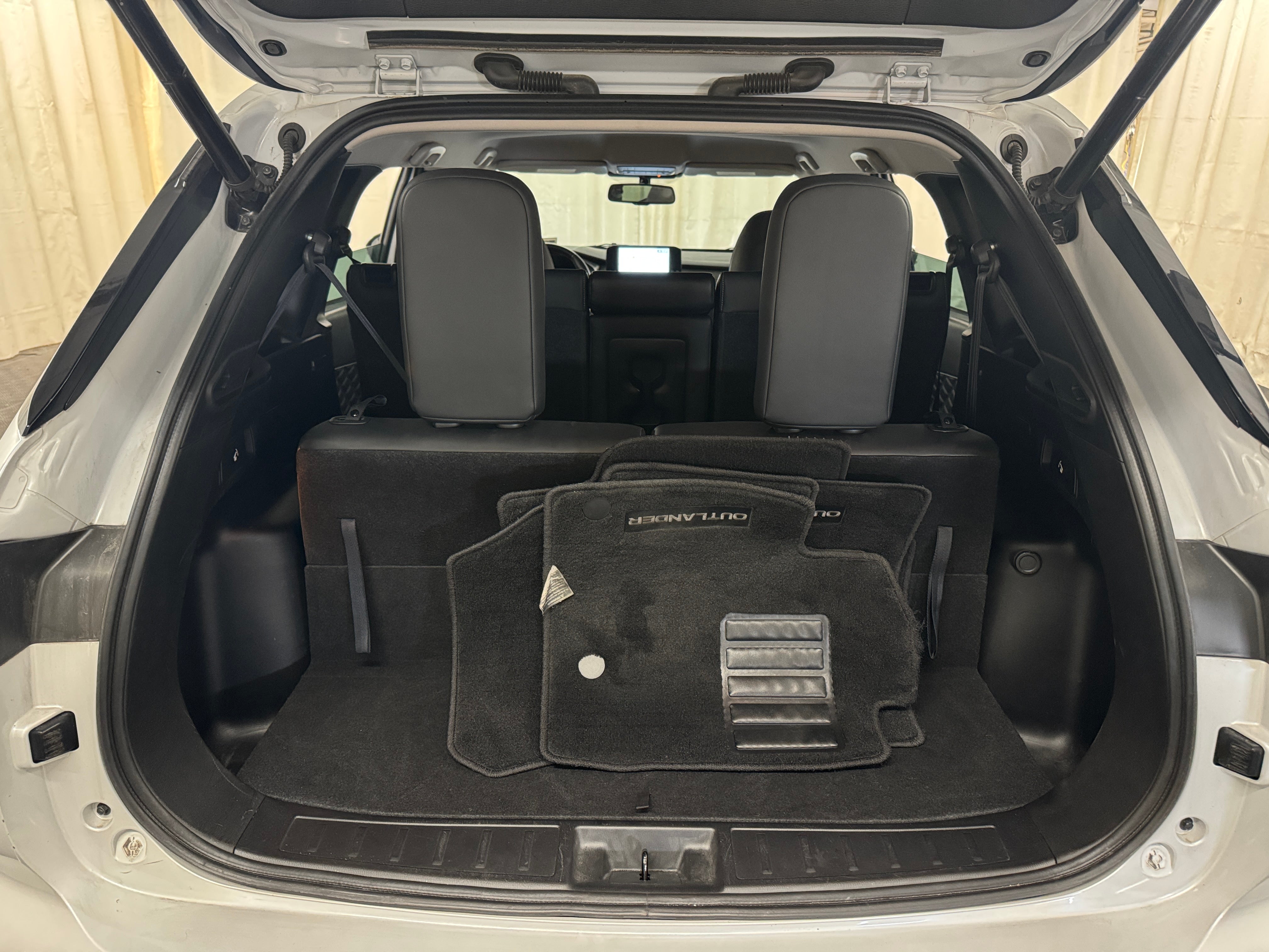 2023 Mitsubishi Outlander