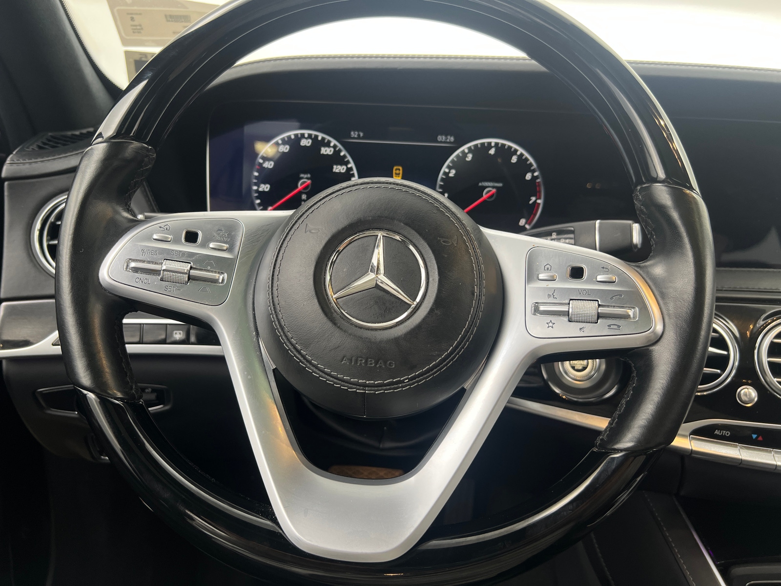 Thumbnail: 2018 Mercedes-Benz S-Class - 4