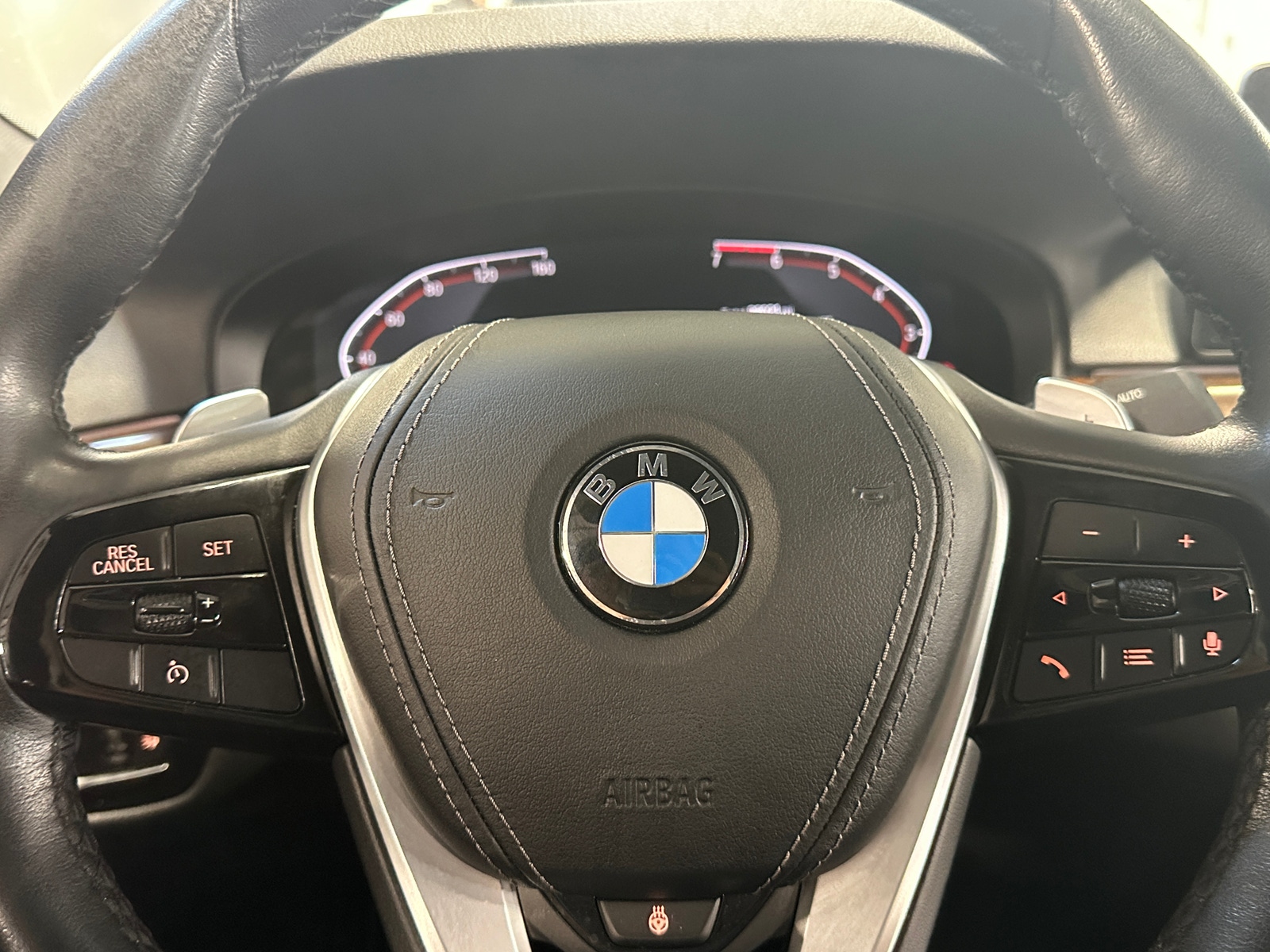 Thumbnail: 2020 BMW 5 Series - 4