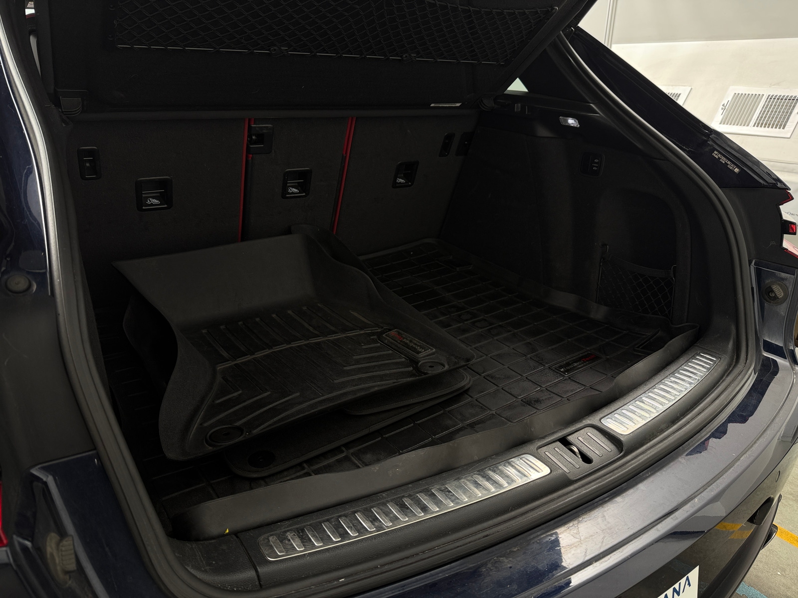 Thumbnail: 2018 Porsche Macan - 6