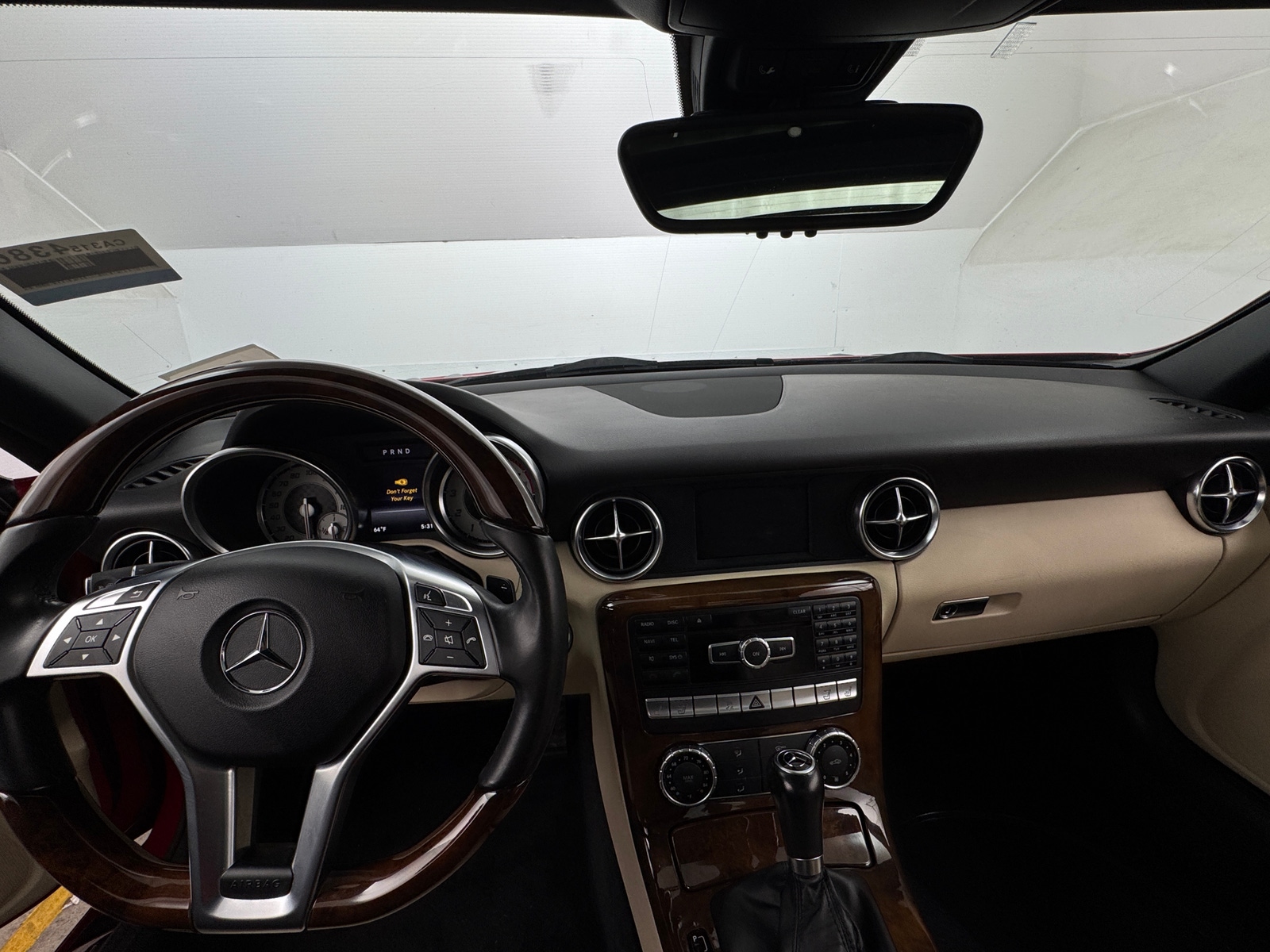 Thumbnail: 2015 Mercedes-Benz SLK - 2