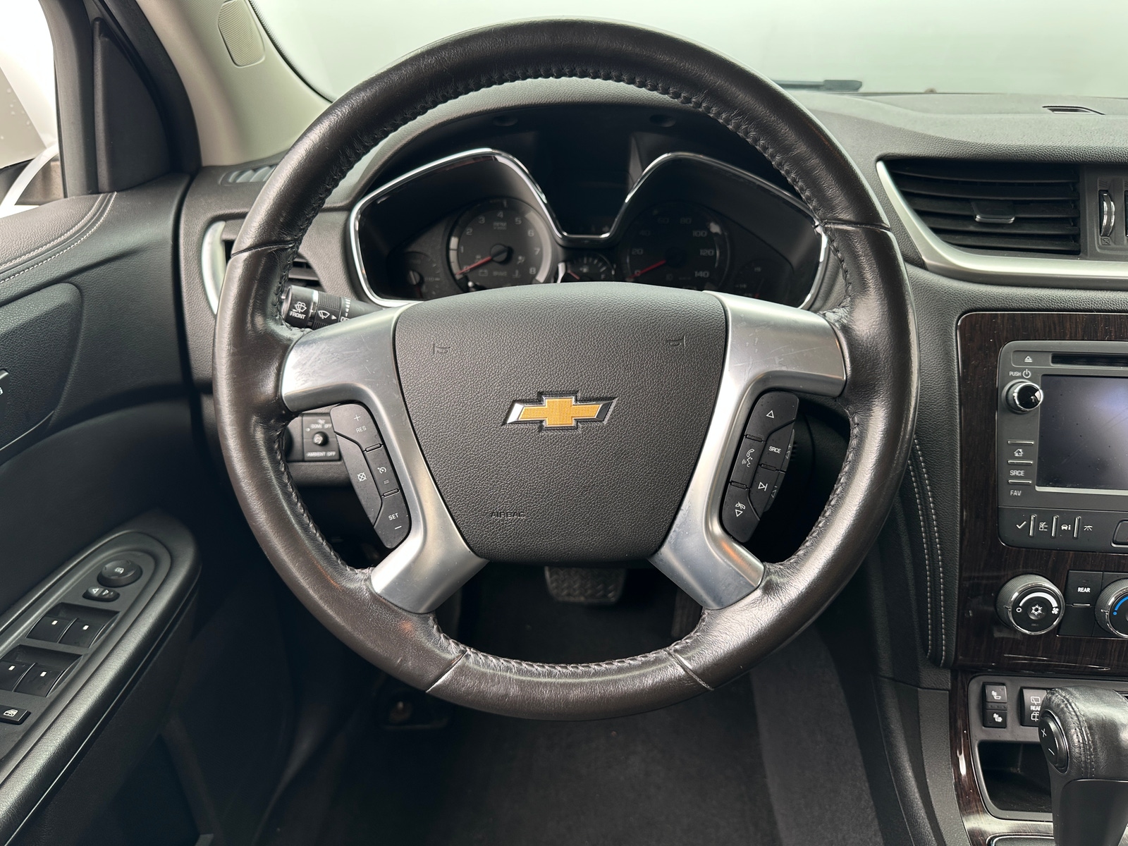 Thumbnail: 2017 Chevrolet Traverse - 5