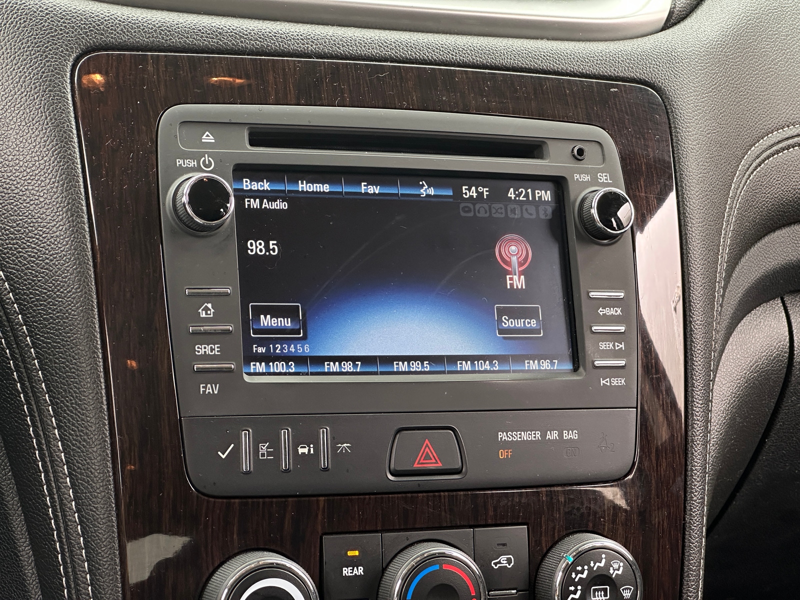 Thumbnail: 2017 Chevrolet Traverse - 4