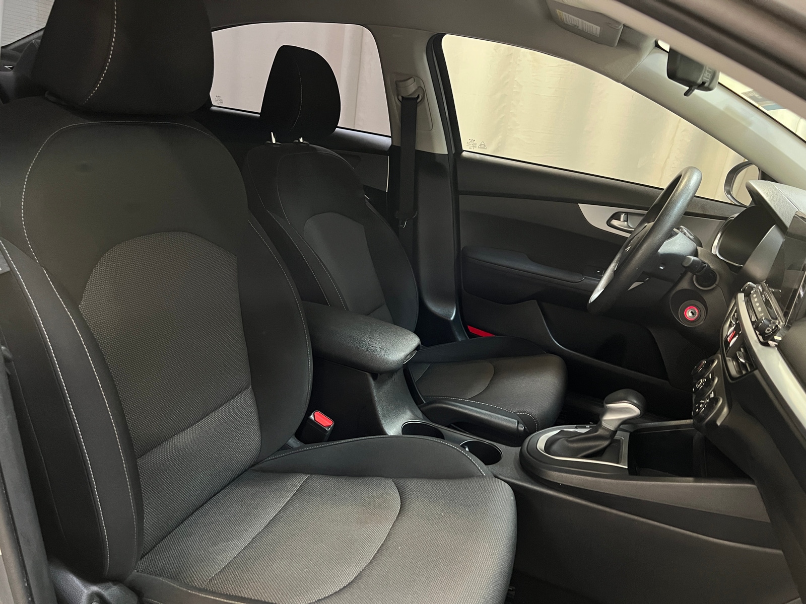 Thumbnail: 2023 Kia Forte - 2