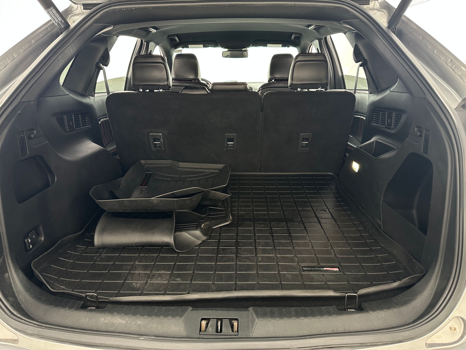 Thumbnail: 2021 Ford Edge - 6