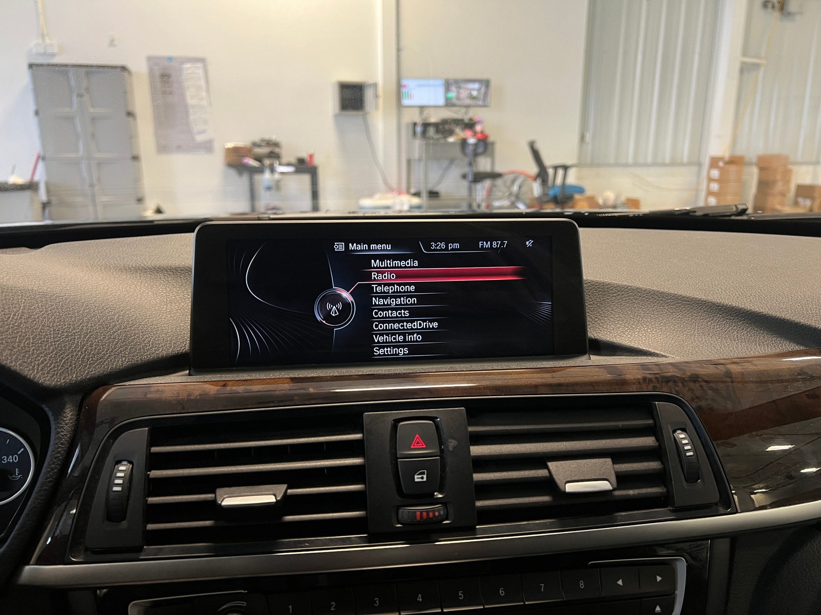 Thumbnail: 2015 BMW 4 Series - 3