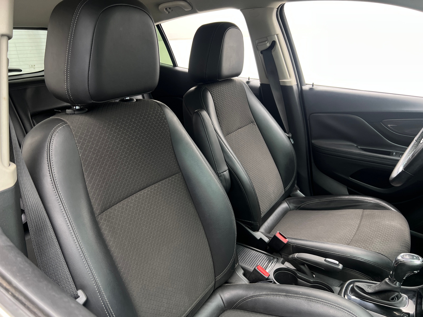 Thumbnail: 2018 Buick Encore - 2