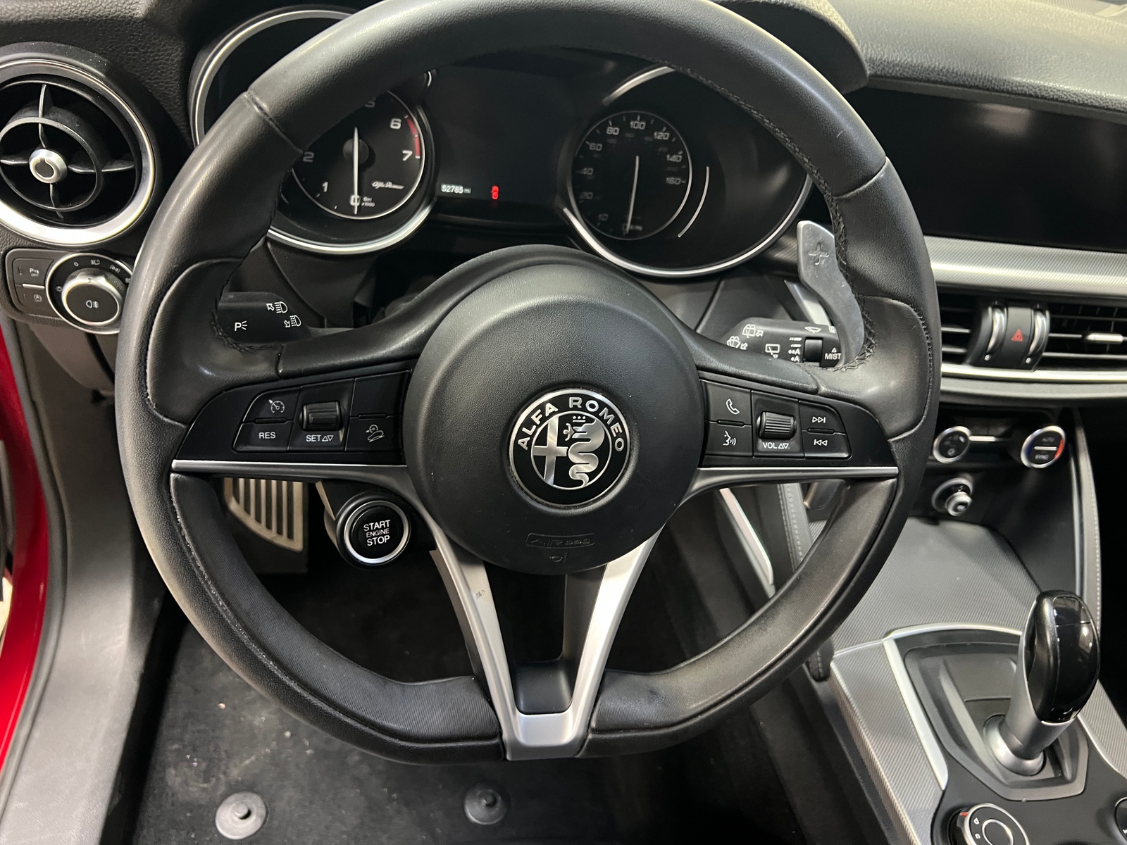 Thumbnail: 2018 Alfa Romeo Stelvio - 4