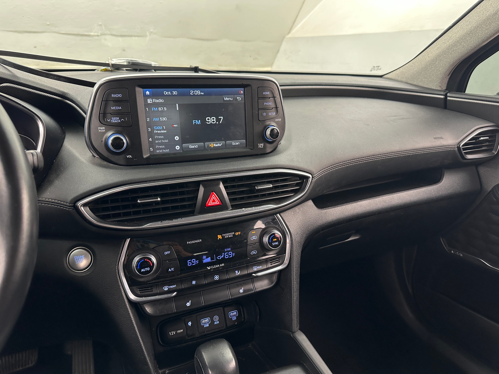 Thumbnail: 2020 Hyundai Santa Fe - 3