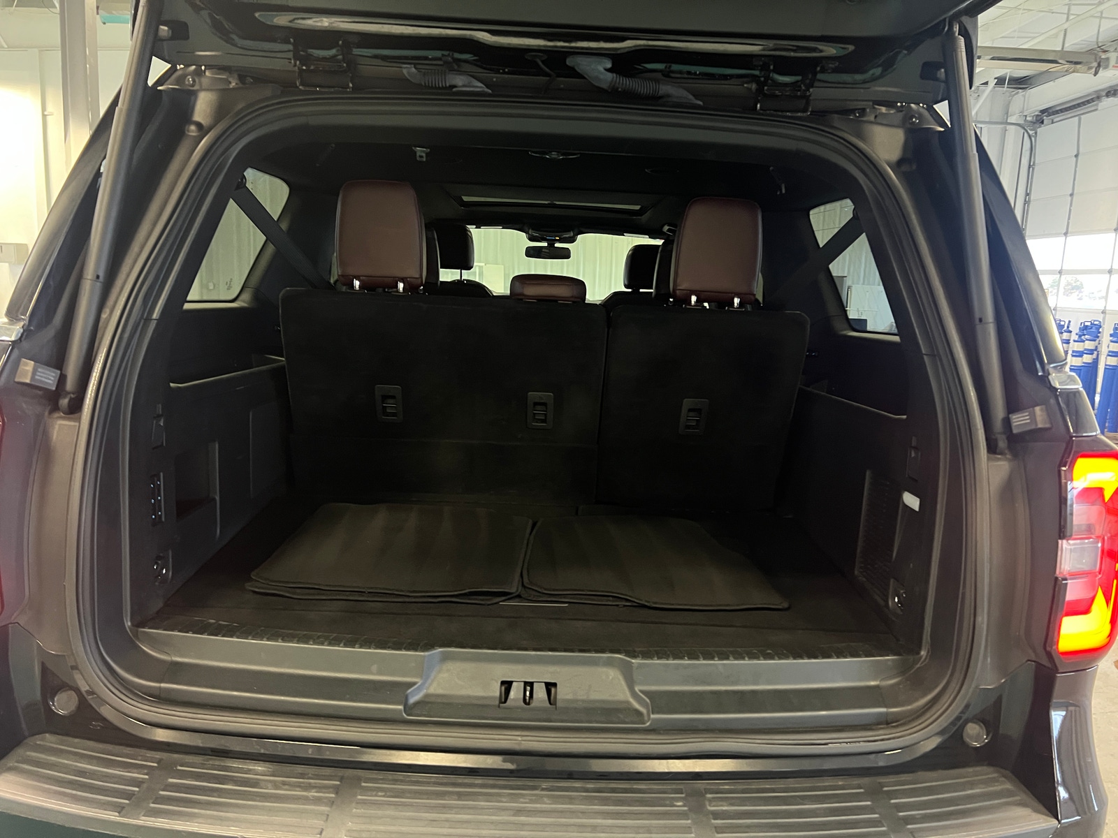 Thumbnail: 2023 Ford Expedition MAX - 6