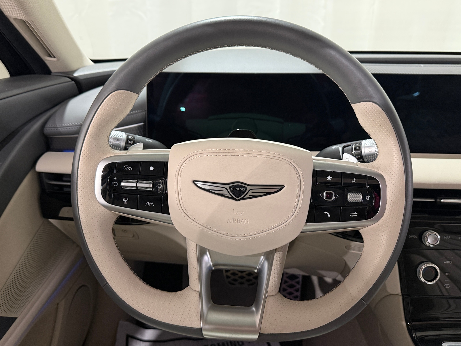 Thumbnail: 2025 Genesis G80 - 4