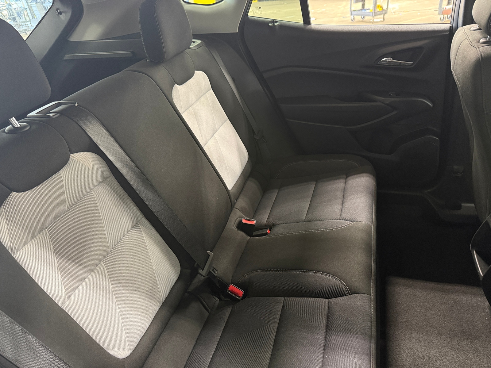 Thumbnail: 2025 Chevrolet Trax - 6