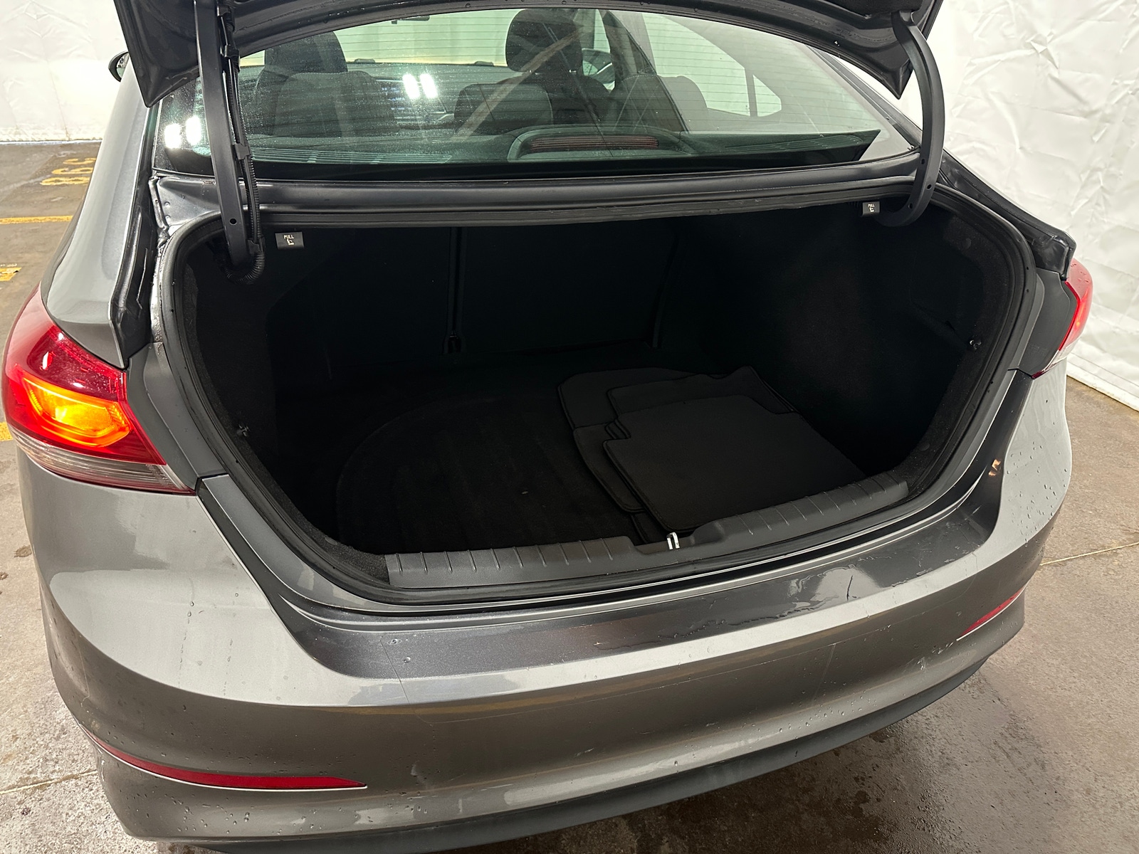 Thumbnail: 2018 Hyundai Elantra - 7