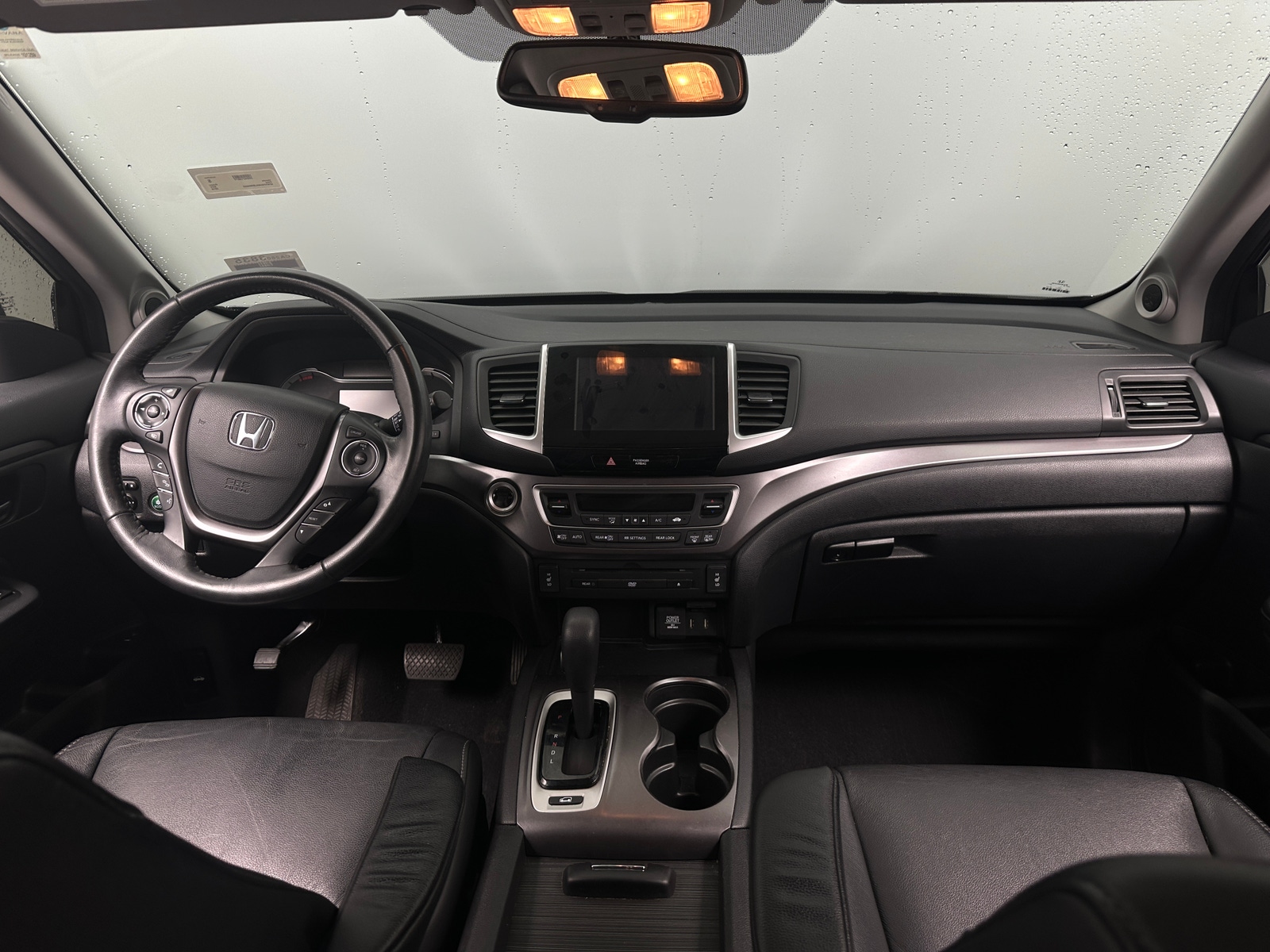 Thumbnail: 2018 Honda Pilot - 2