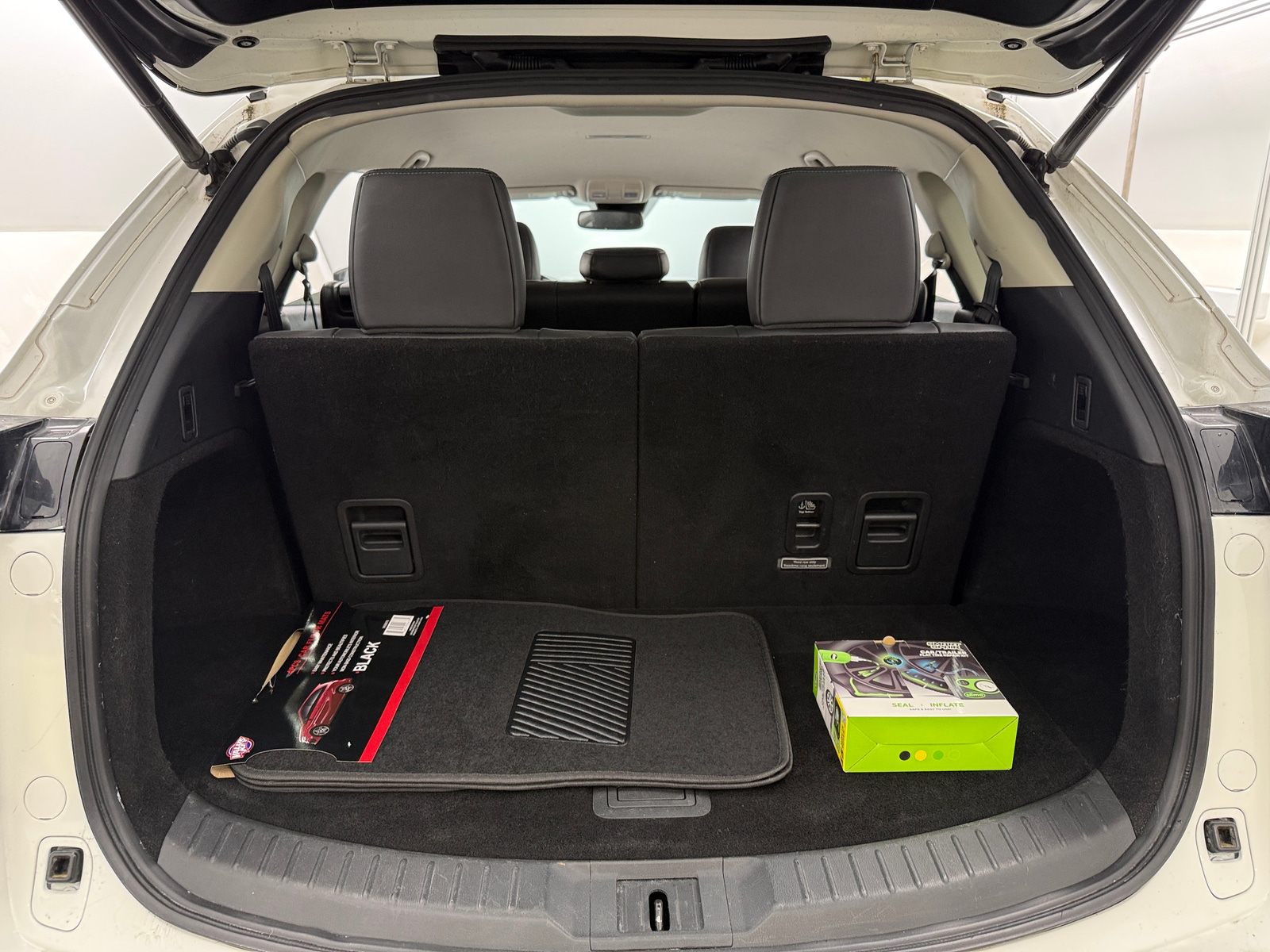 Thumbnail: 2022 Mazda CX-9 - 6