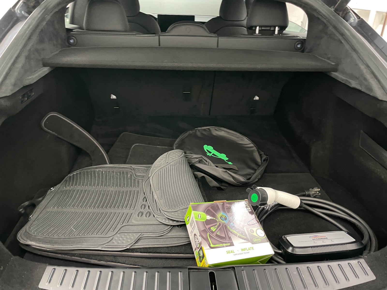 Thumbnail: 2022 Tesla Model S - 6