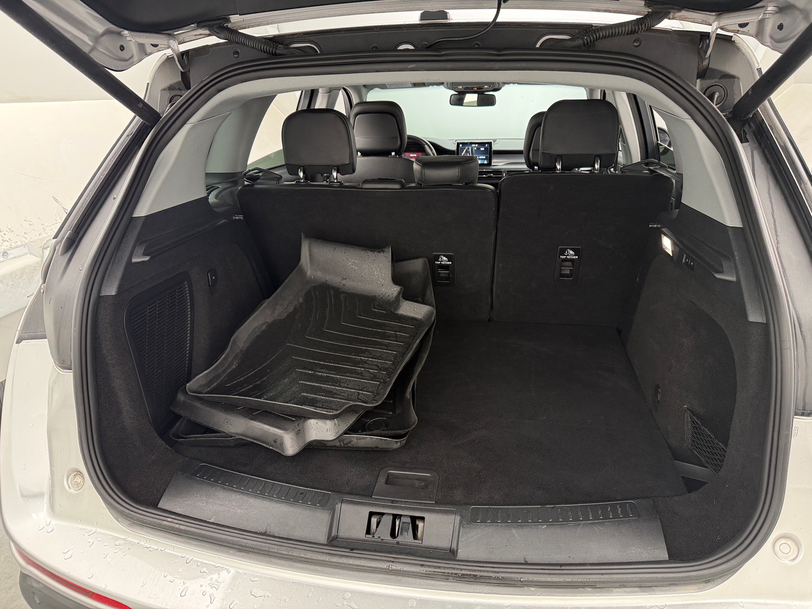 Thumbnail: 2020 Lincoln Corsair - 6