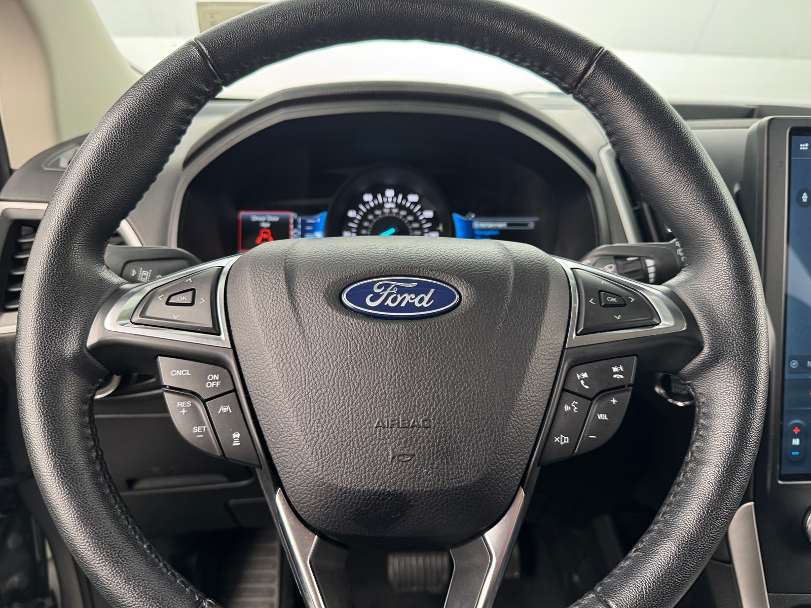 Thumbnail: 2024 Ford Edge - 4