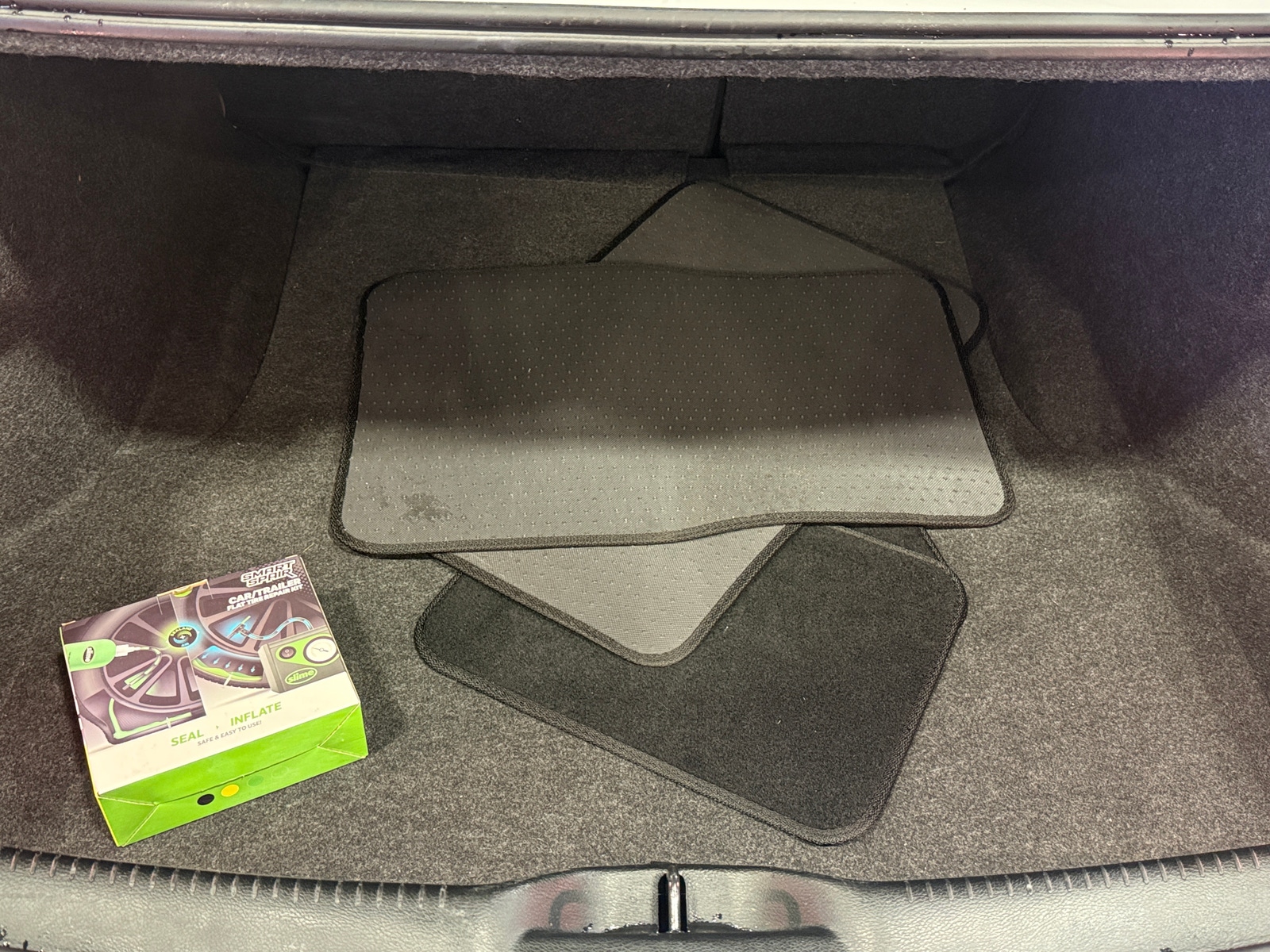 Thumbnail: 2019 Chrysler 300 - 7