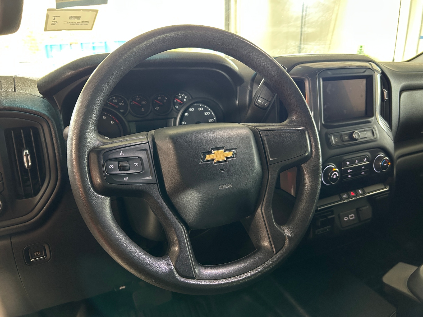 Thumbnail: 2021 Chevrolet Silverado 1500 - 5