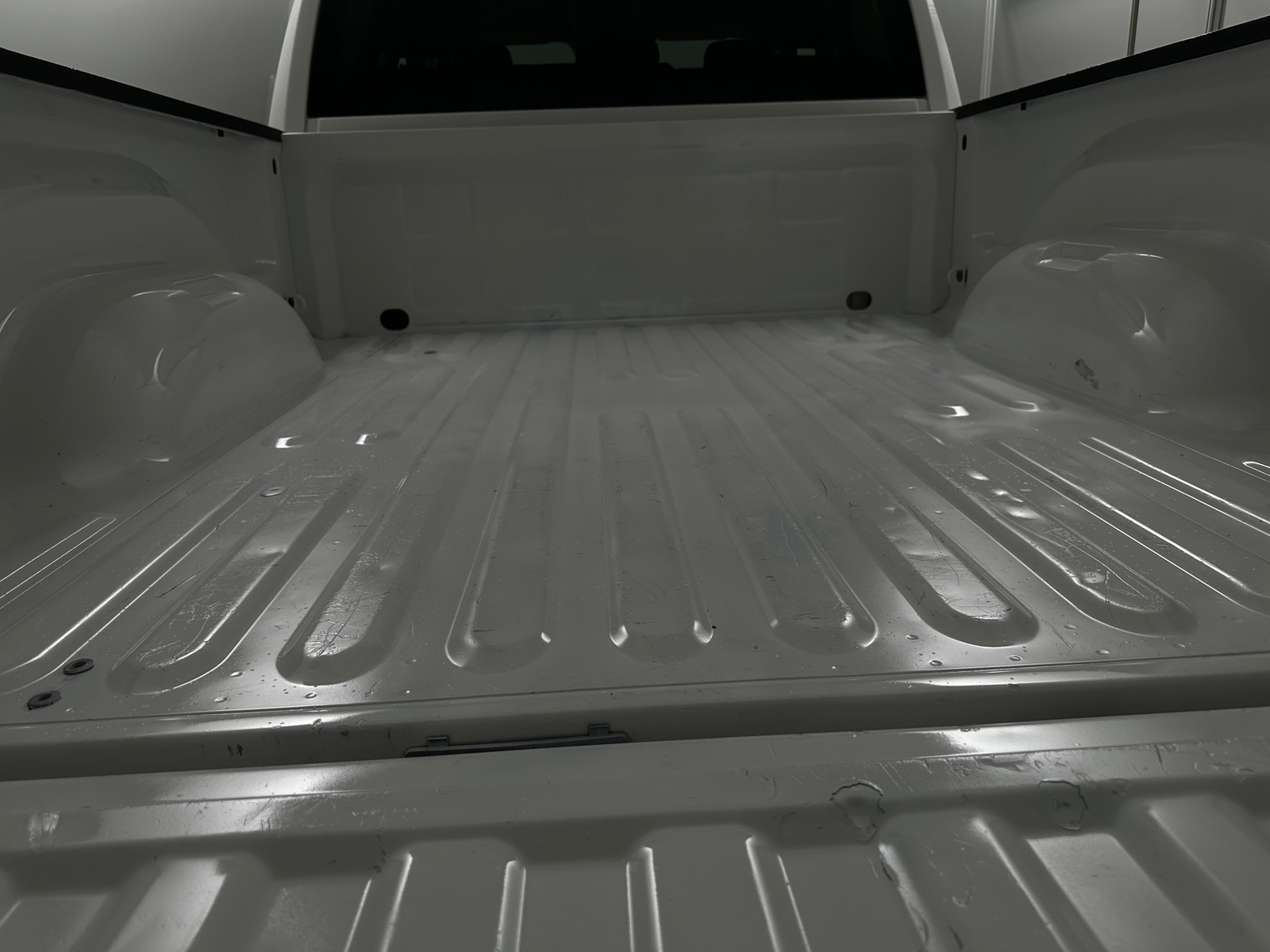 Thumbnail: 2022 RAM 1500 Classic - 6