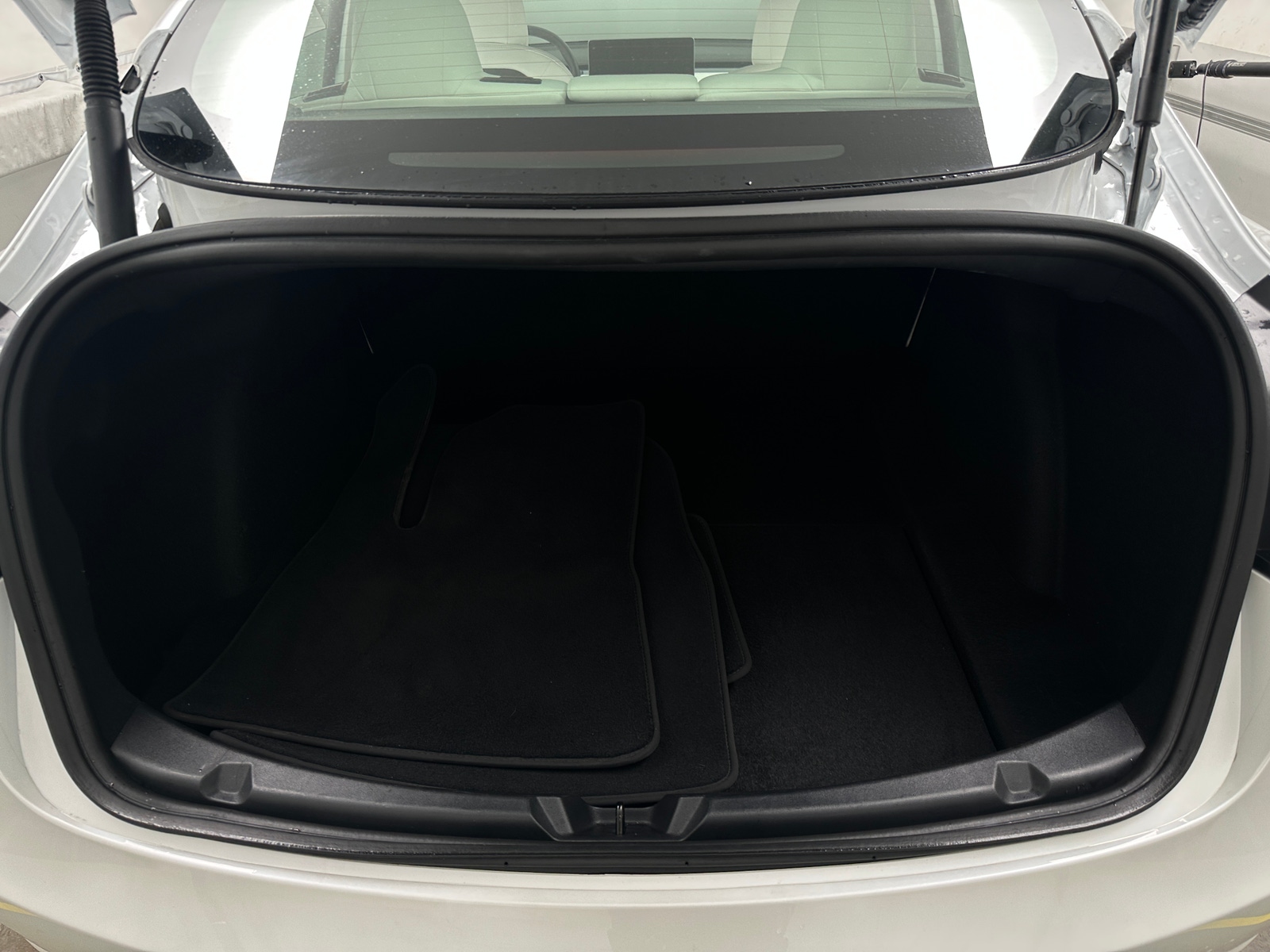 Thumbnail: 2022 Tesla Model 3 - 6