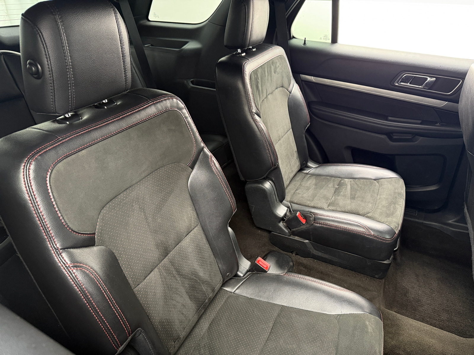 Thumbnail: 2018 Ford Explorer - 6